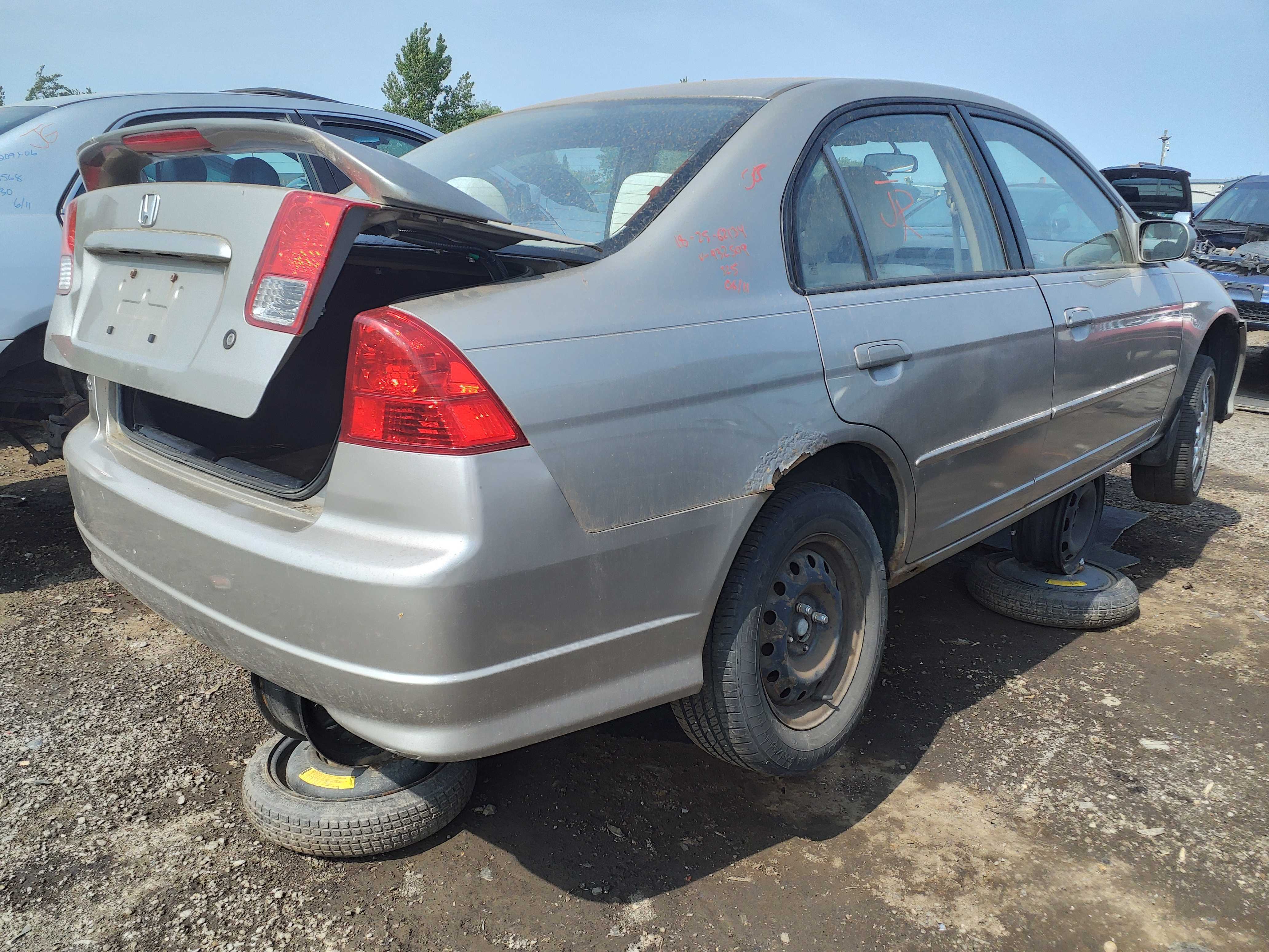 HONDA CIVIC 2004