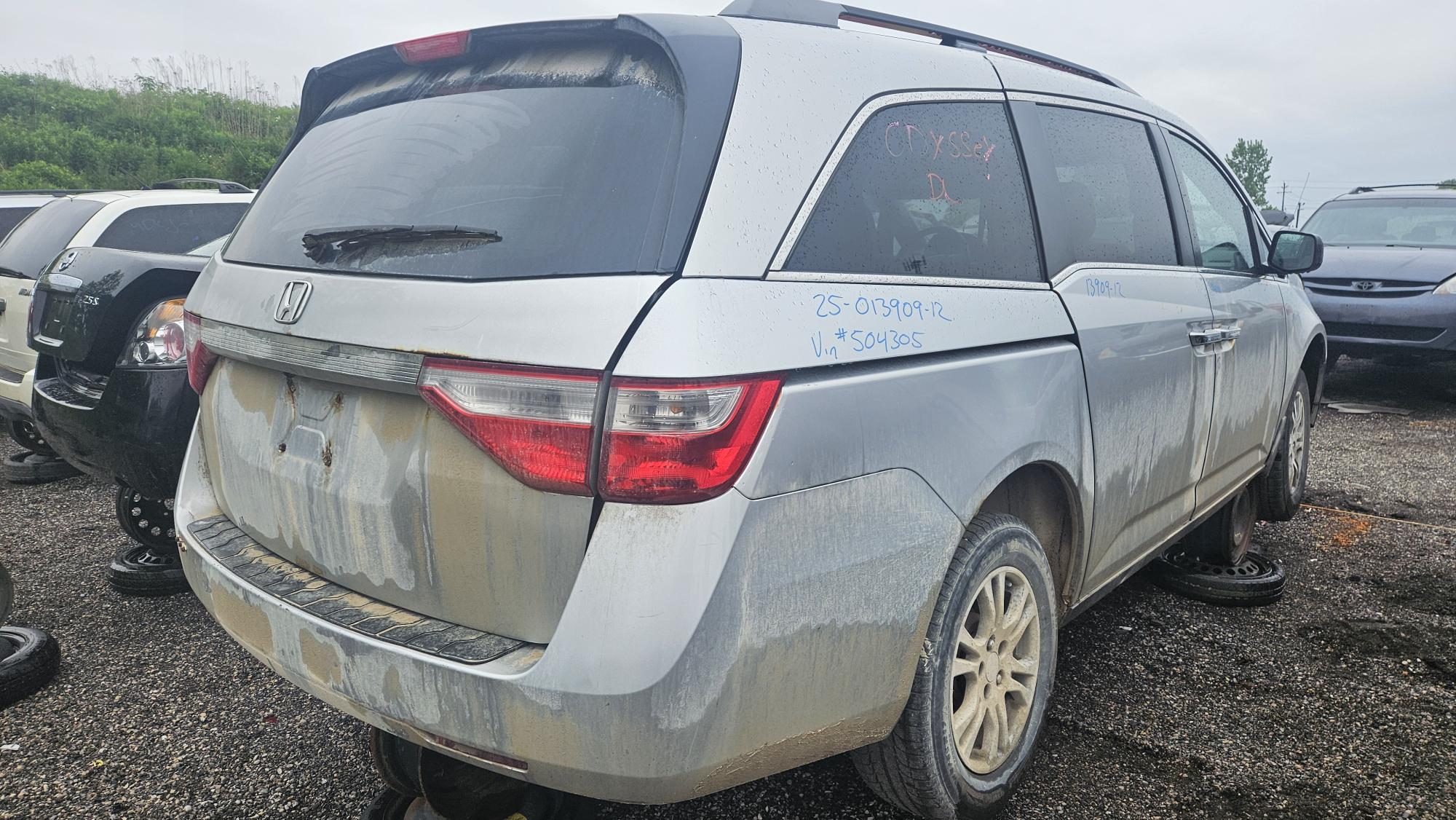 HONDA ODYSSEY 2012