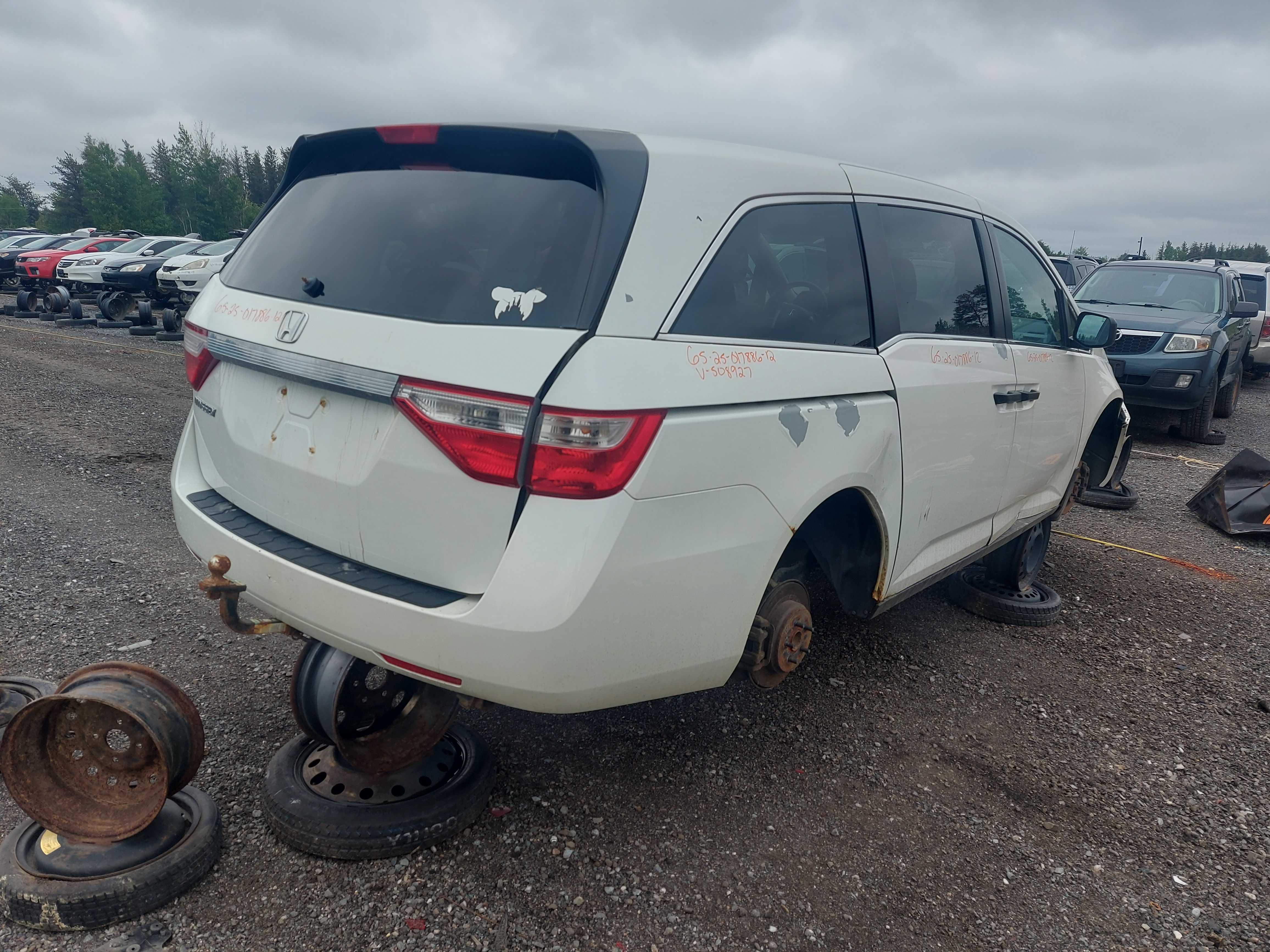 HONDA ODYSSEY 2012