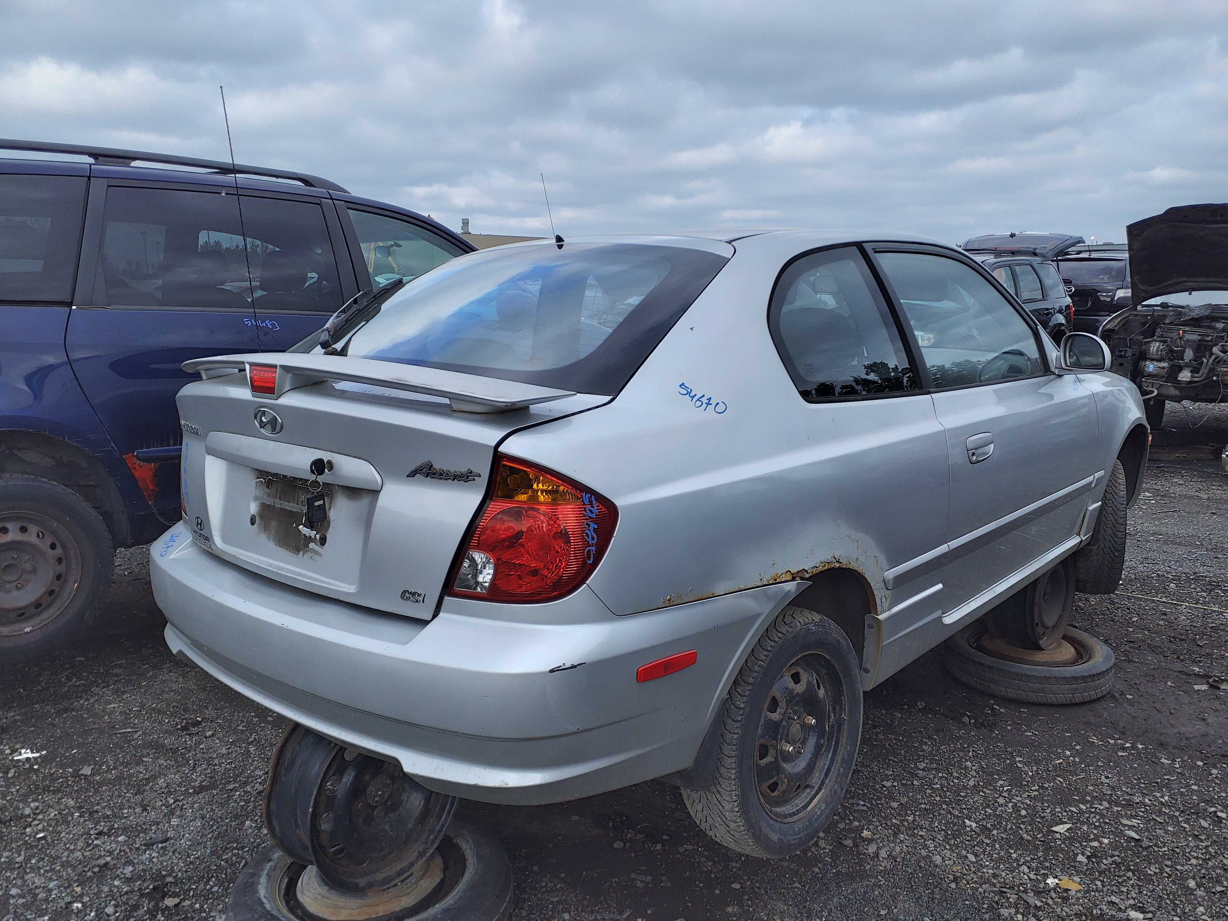 HYUNDAI ACCENT 2003