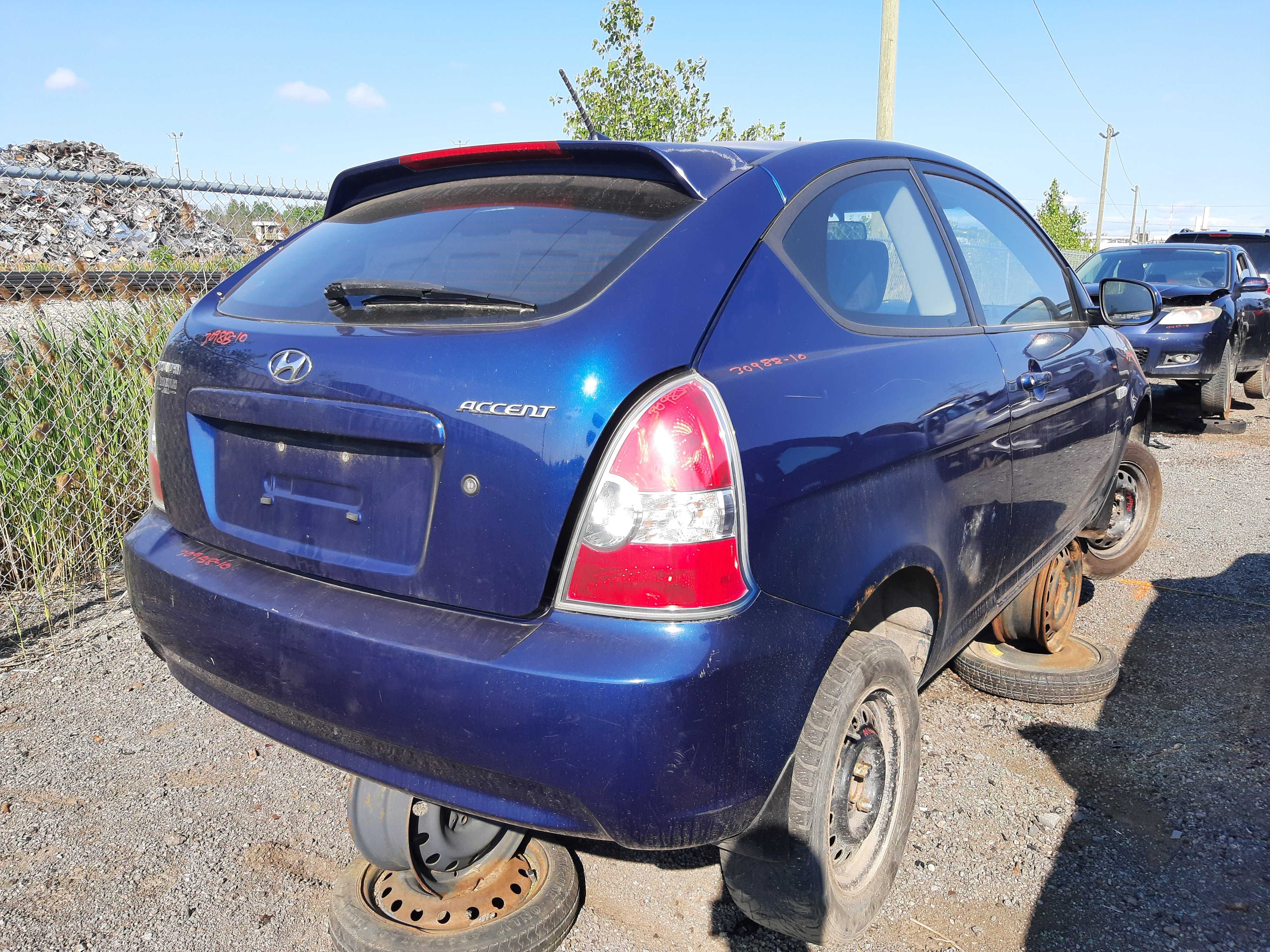 HYUNDAI ACCENT 2010