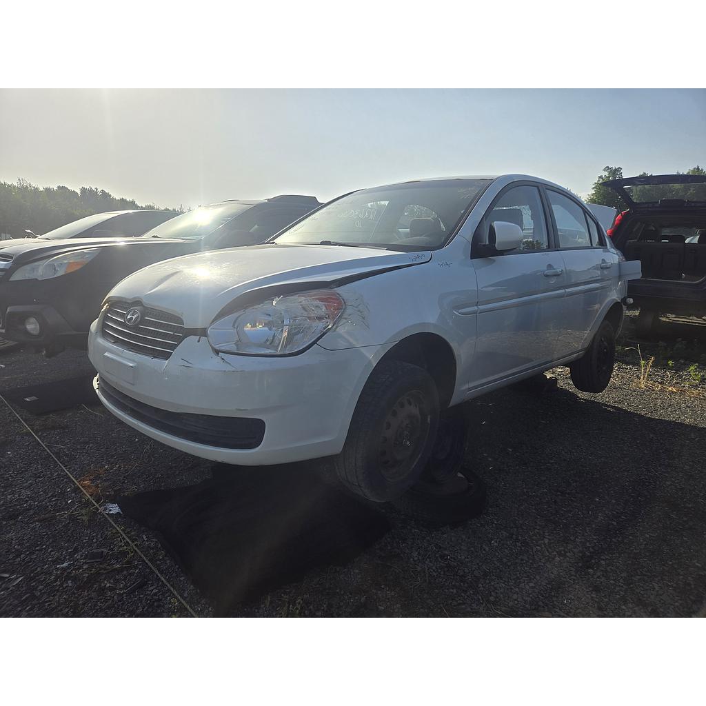 HYUNDAI ACCENT 2010