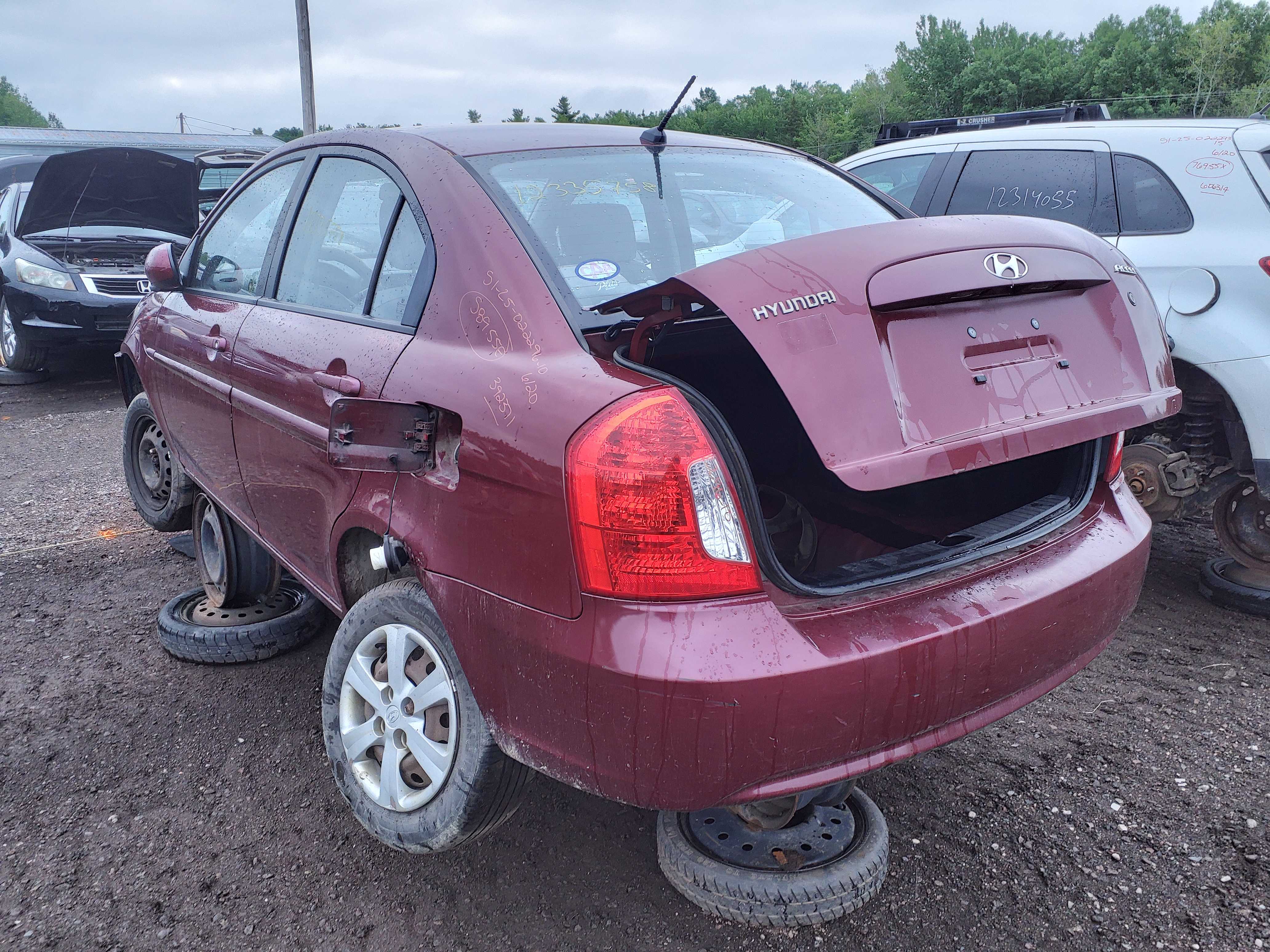 HYUNDAI ACCENT 2010