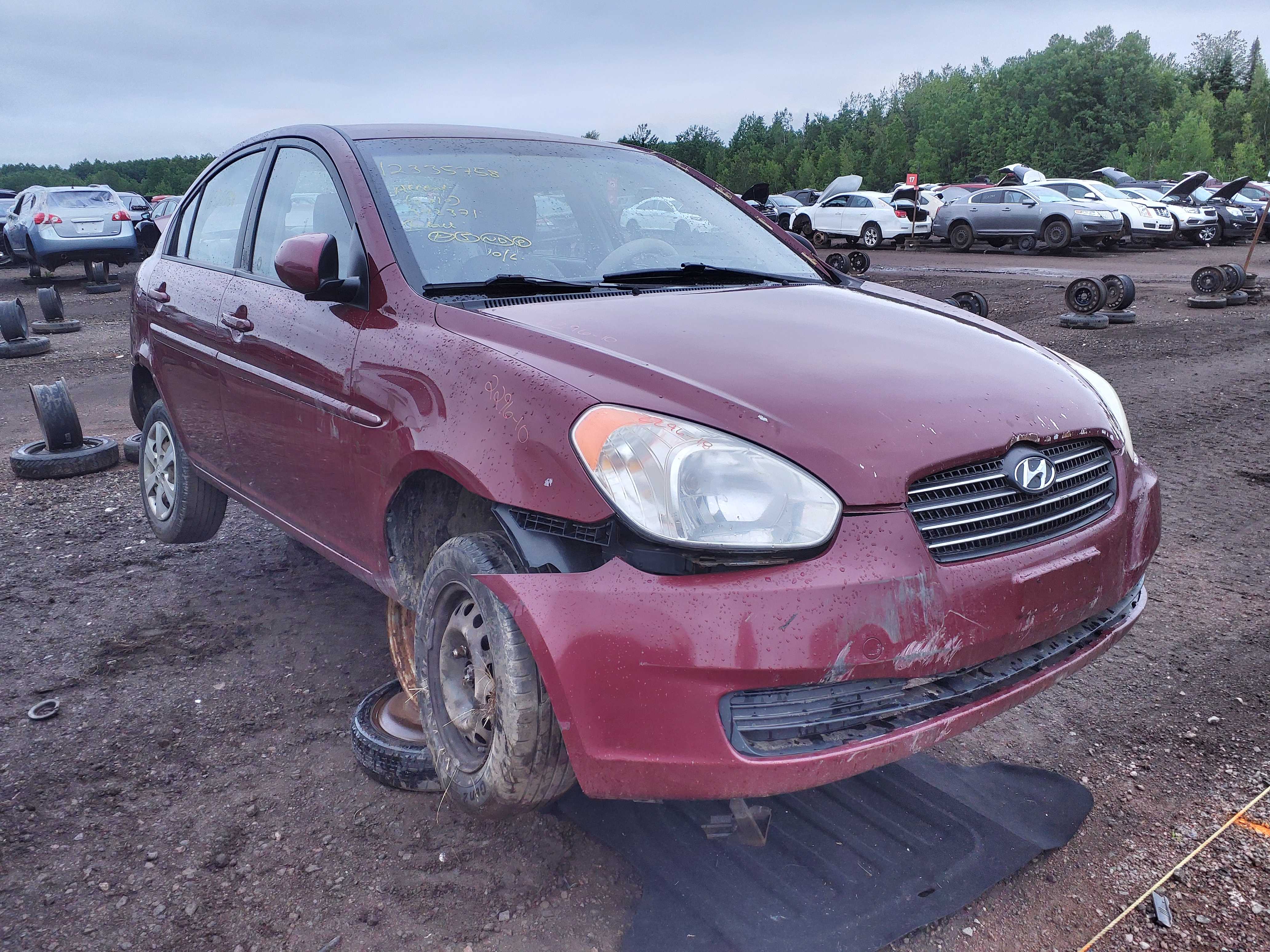 HYUNDAI ACCENT 2010