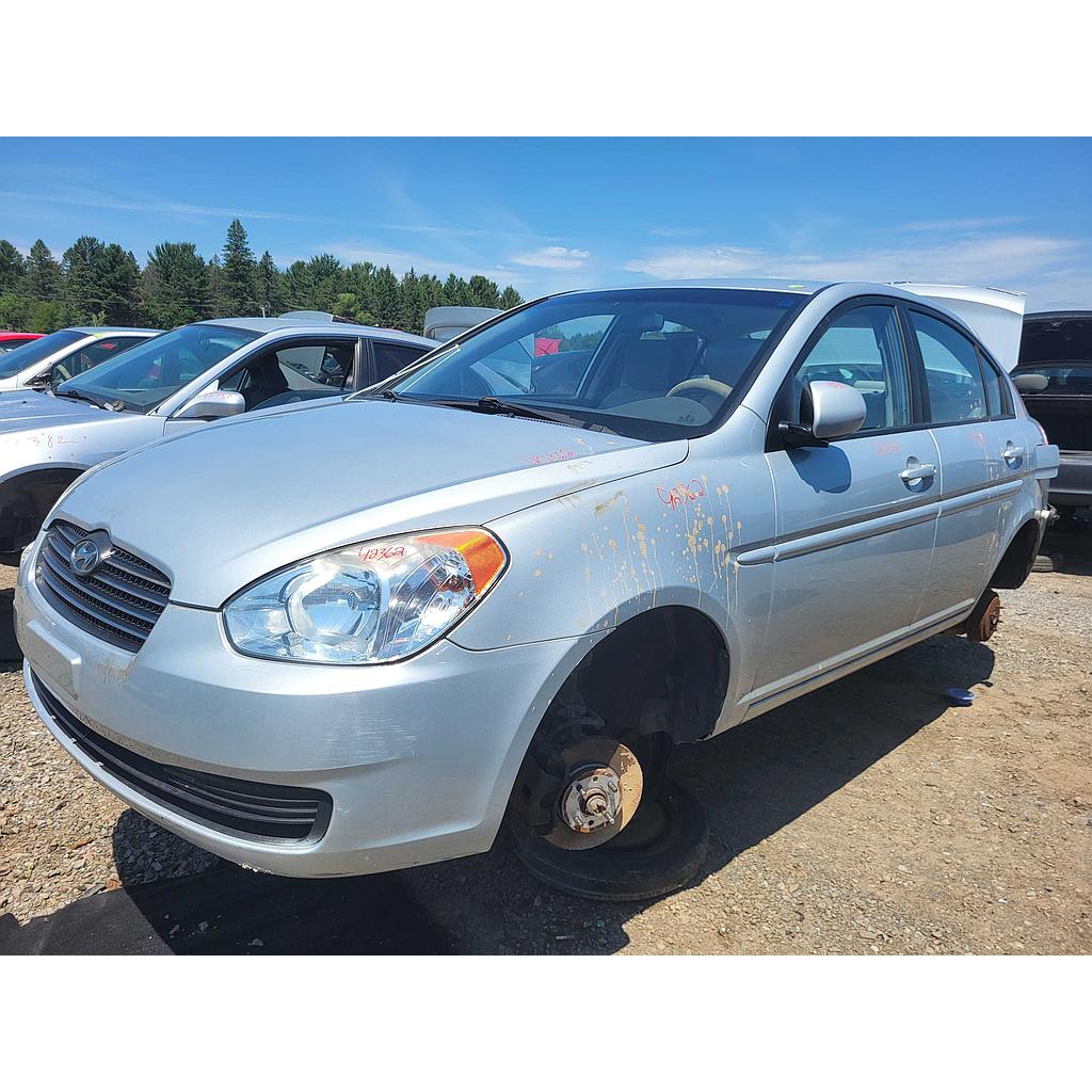 HYUNDAI ACCENT 2010