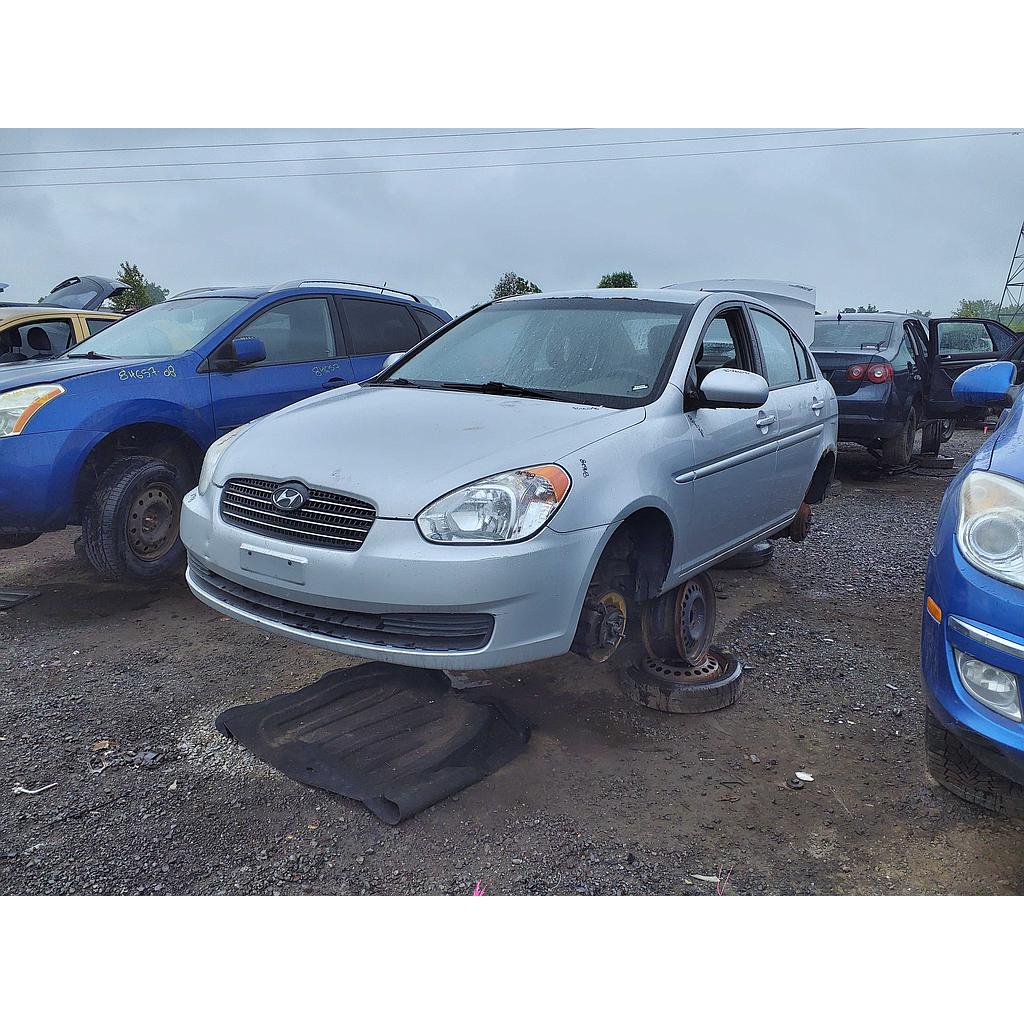 HYUNDAI ACCENT 2011