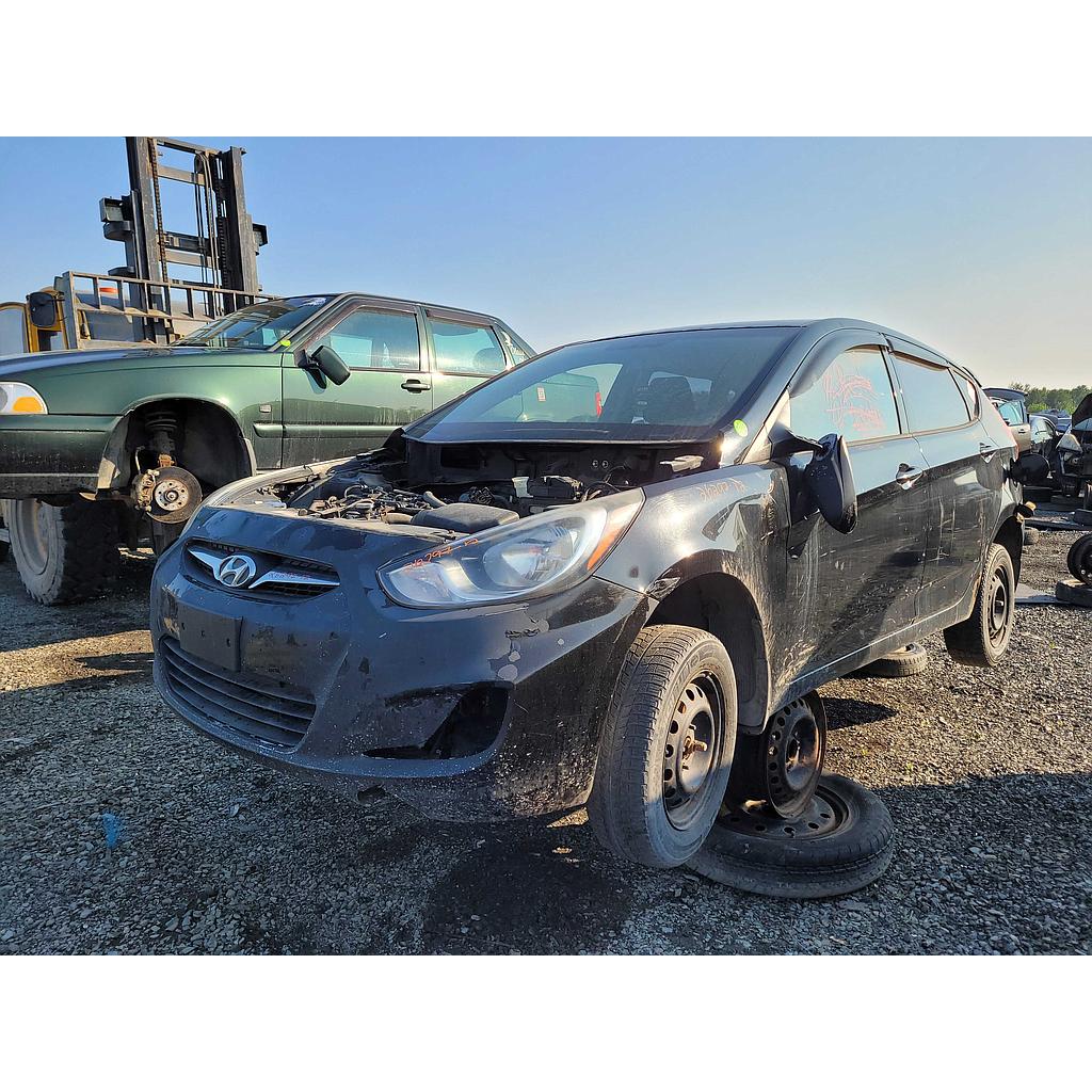 HYUNDAI ACCENT 2012