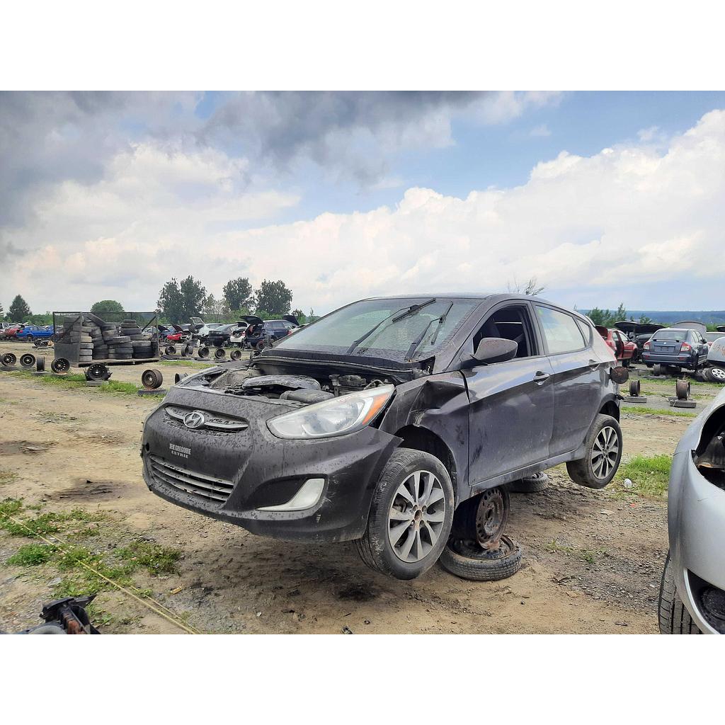 HYUNDAI ACCENT 2015