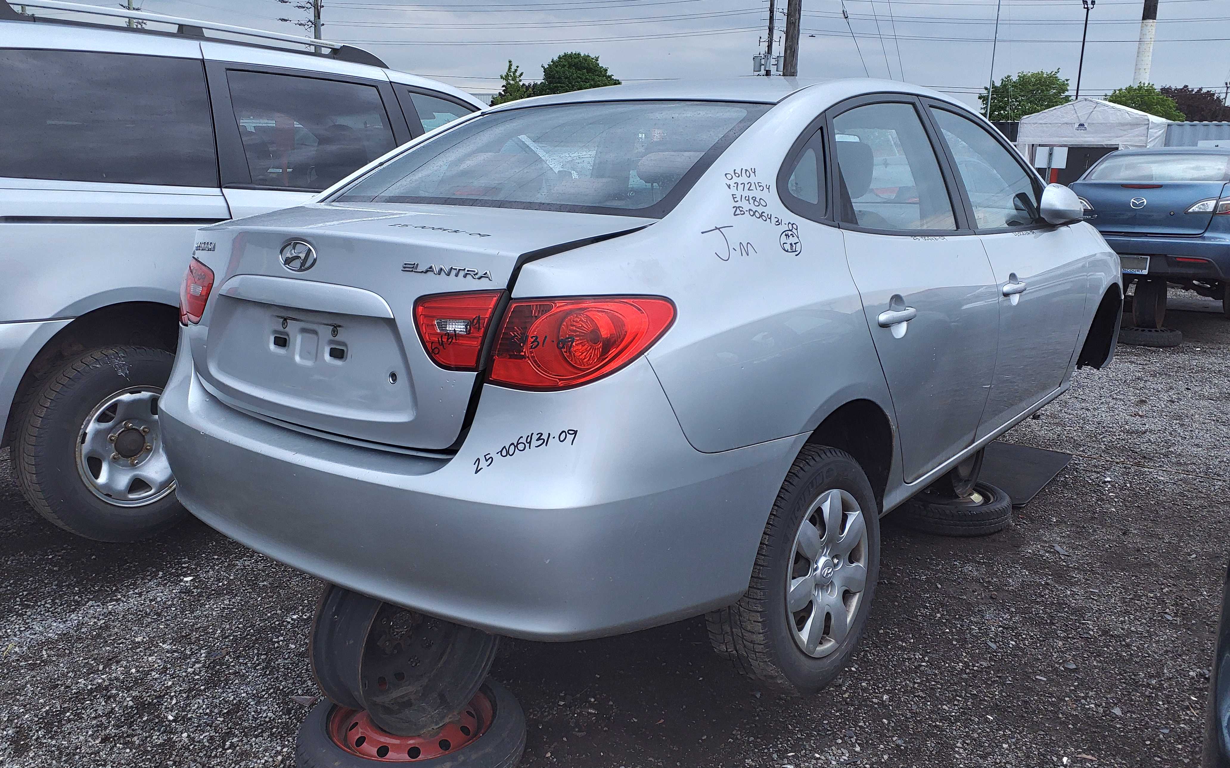 HYUNDAI ELANTRA 2009
