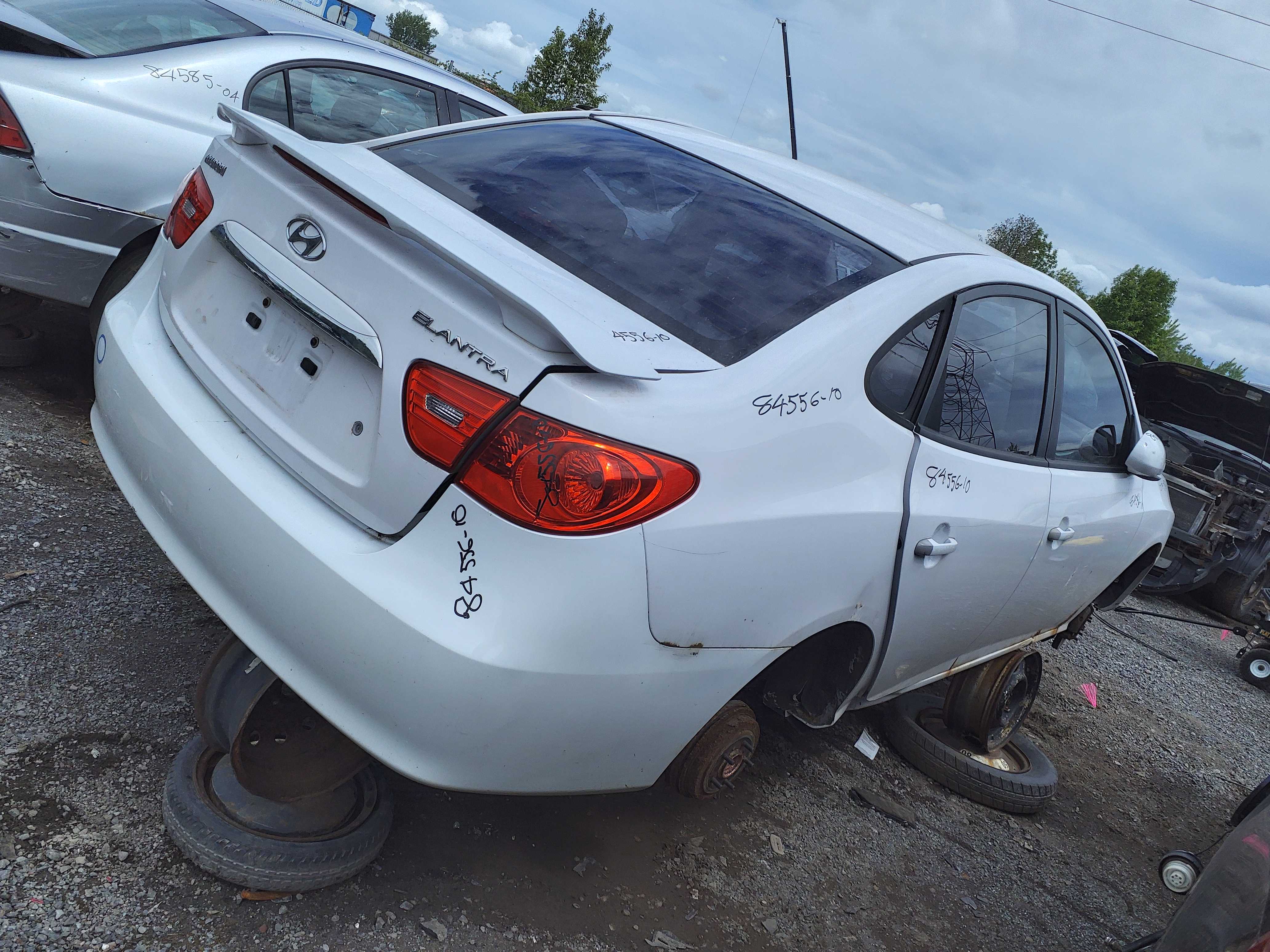 HYUNDAI ELANTRA 2010