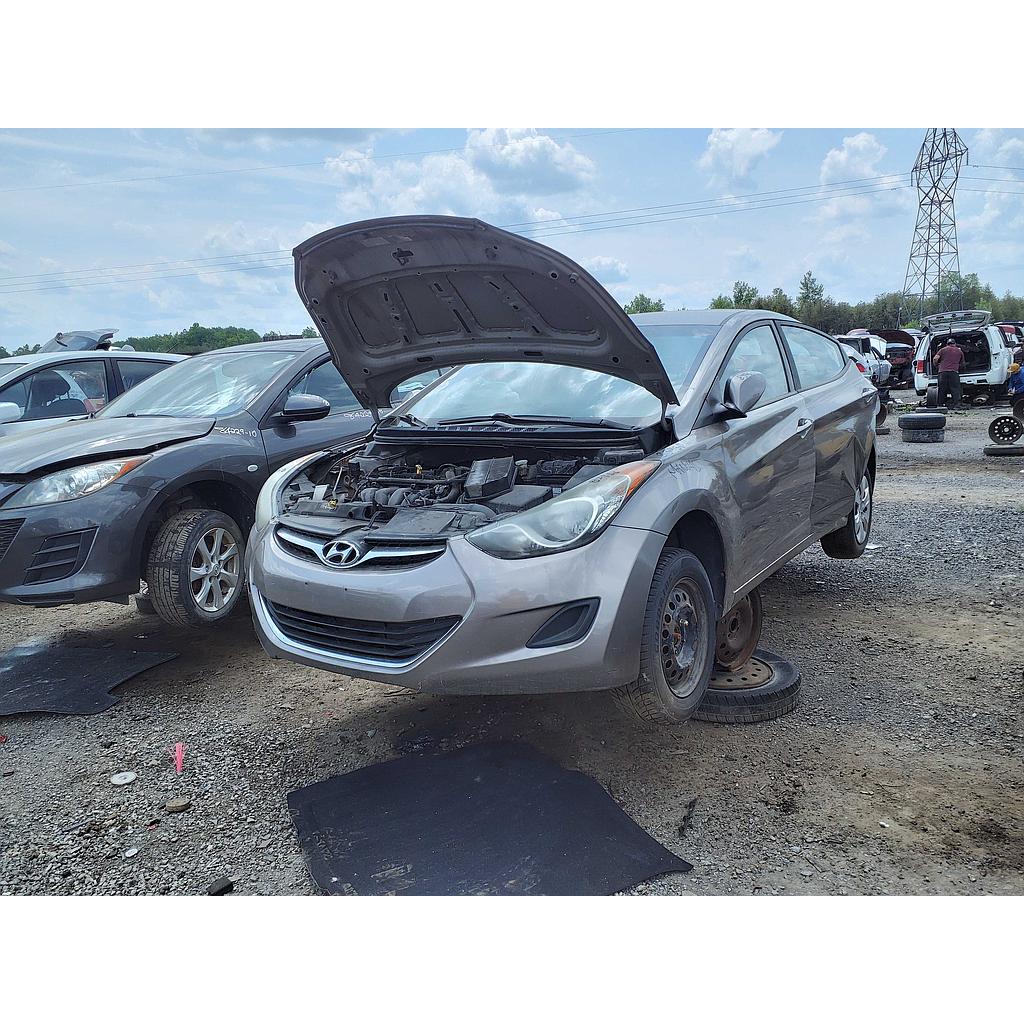 HYUNDAI ELANTRA 2011