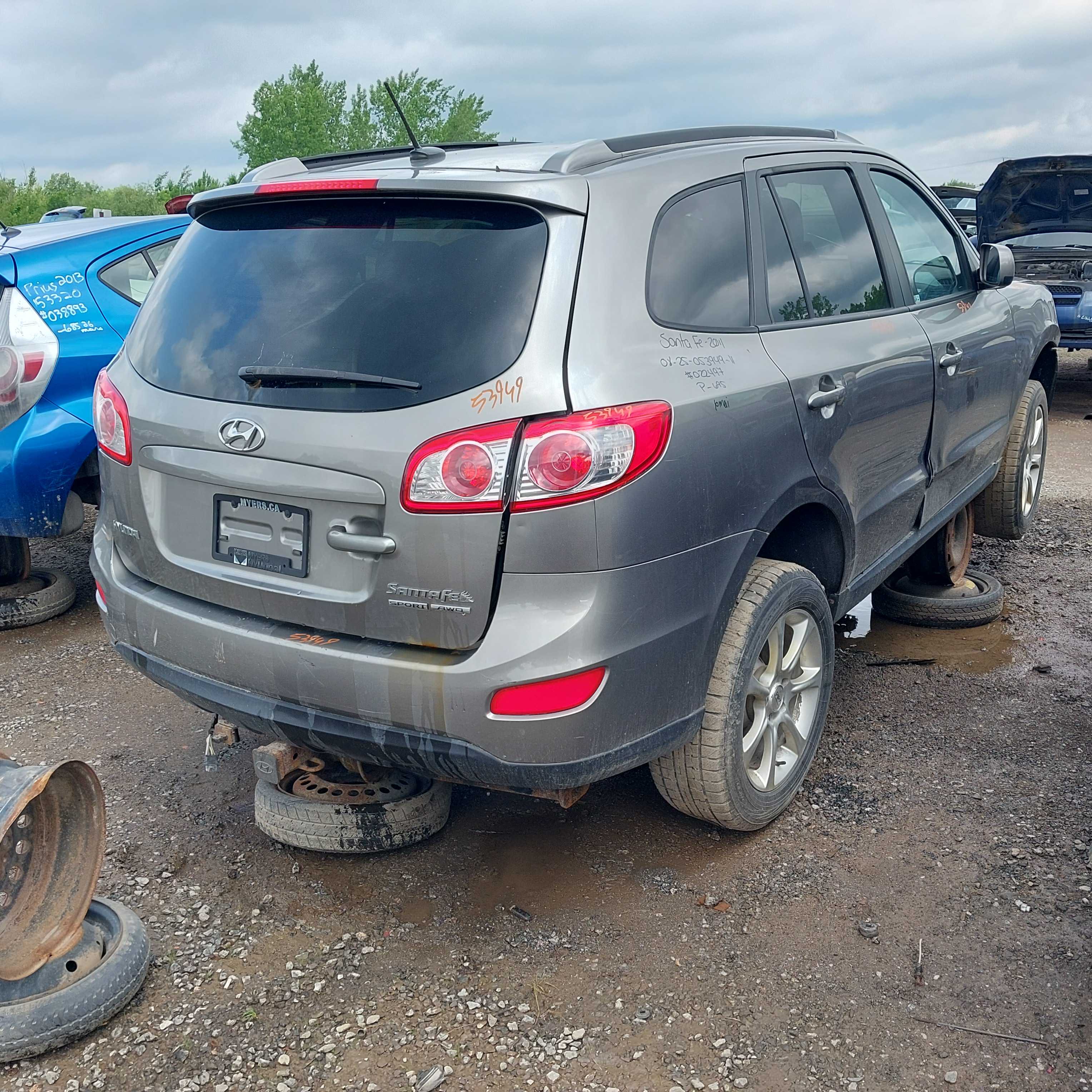 HYUNDAI SANTA FE 2011
