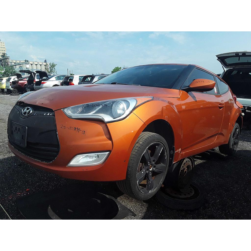 HYUNDAI VELOSTER 2013