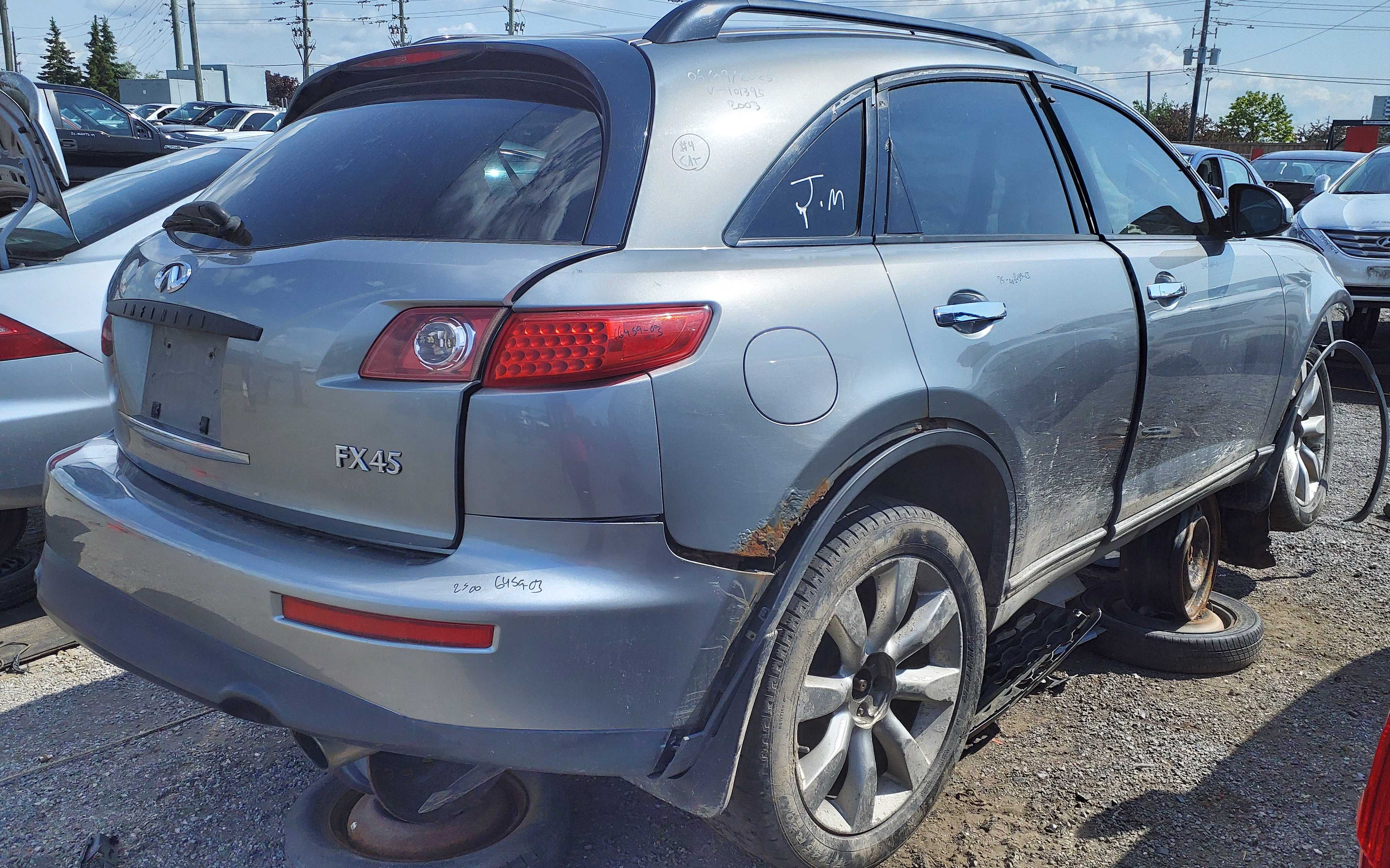 INFINITI FX45 2003