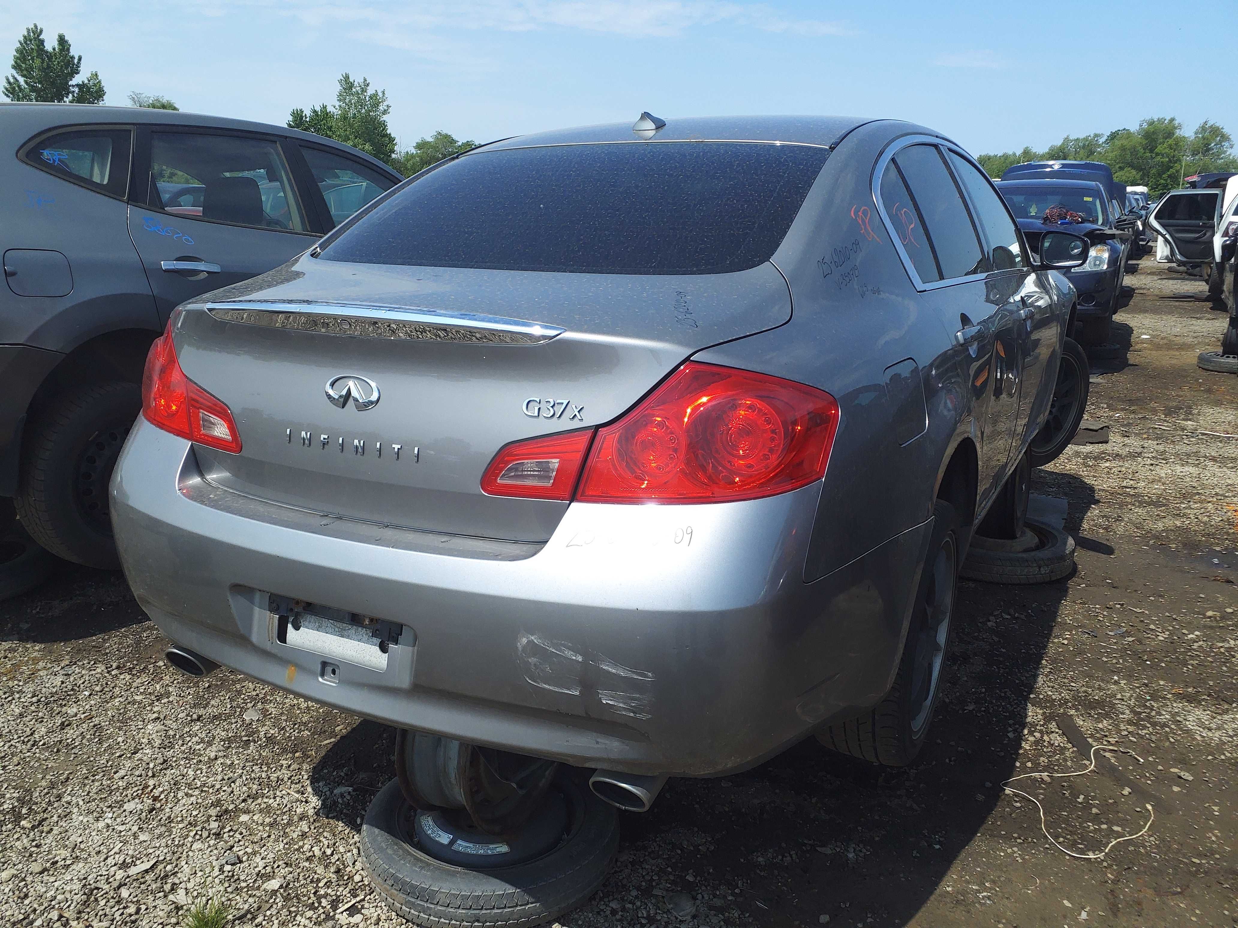 INFINITI G37 SEDAN 2009