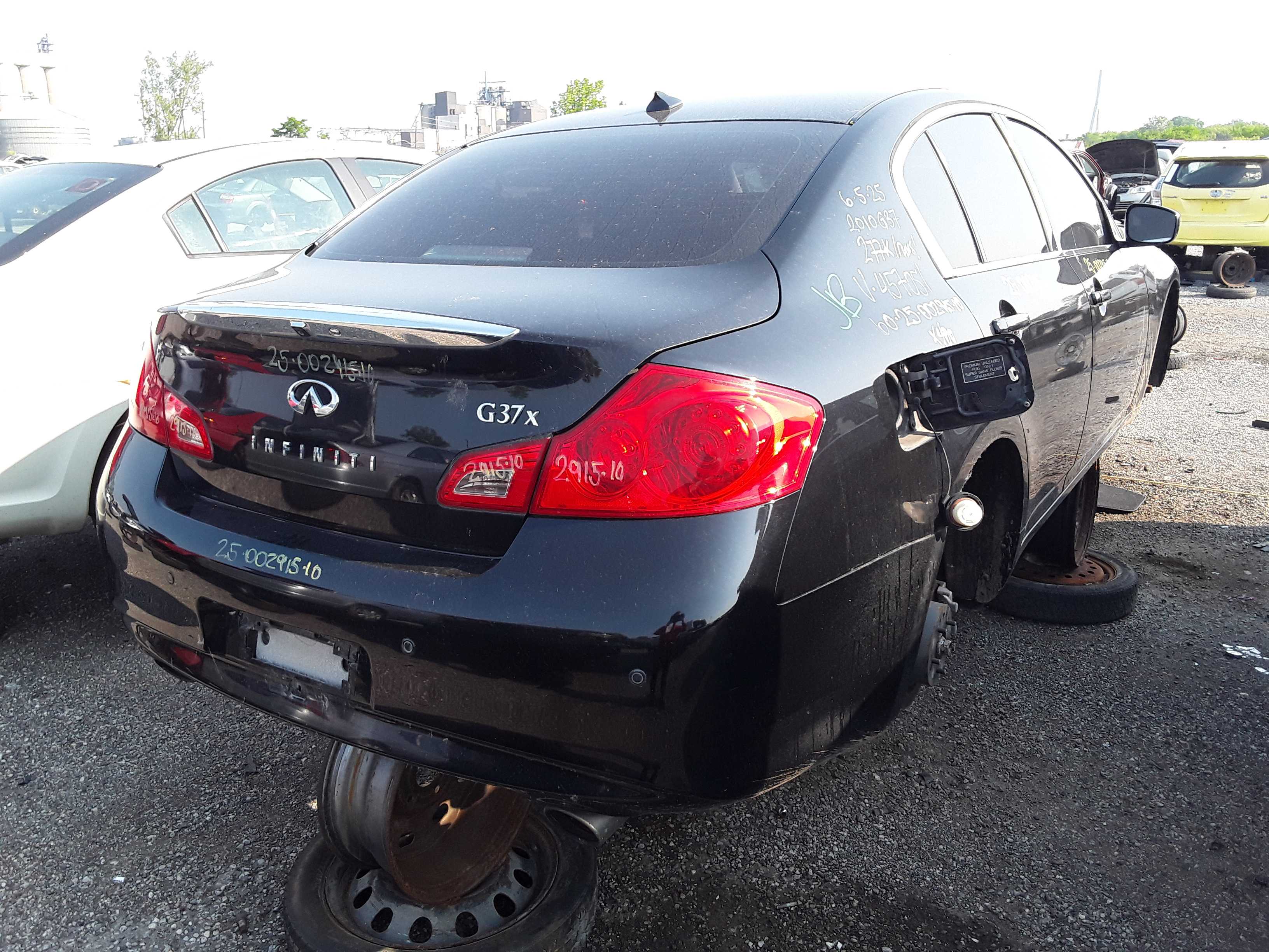 INFINITI G37 SEDAN 2010