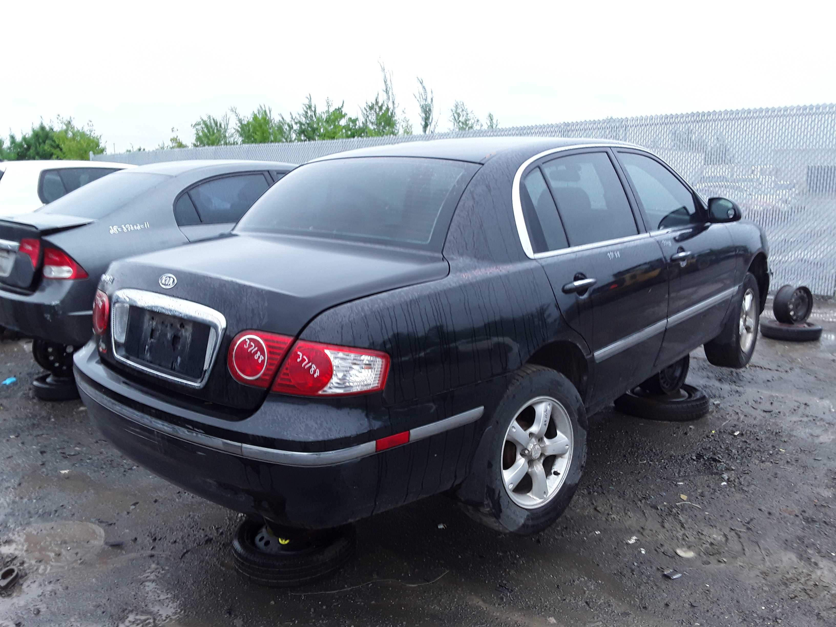 KIA AMANTI 2005