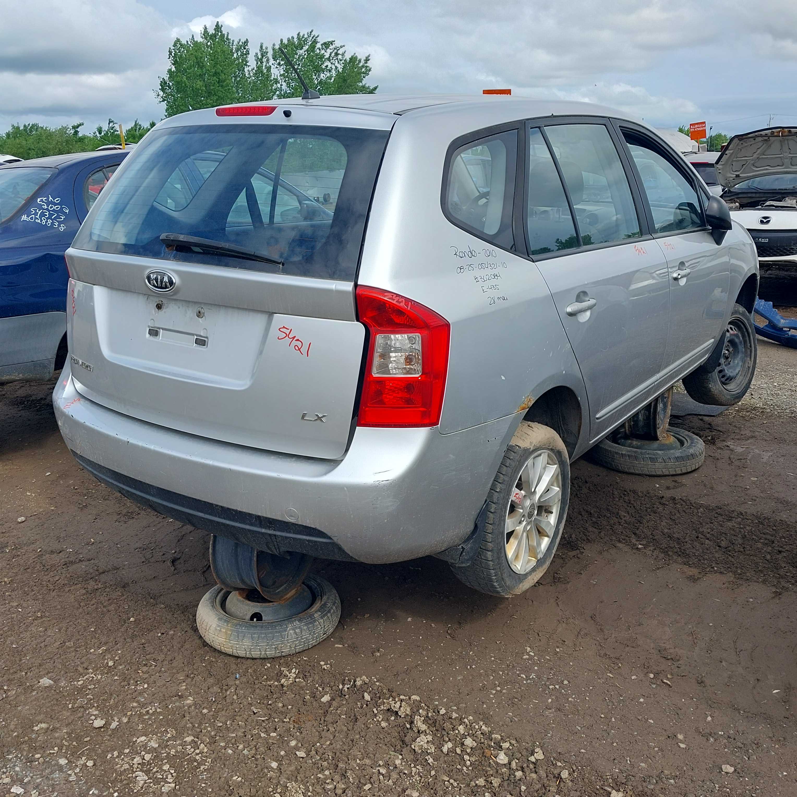 KIA RONDO 2010
