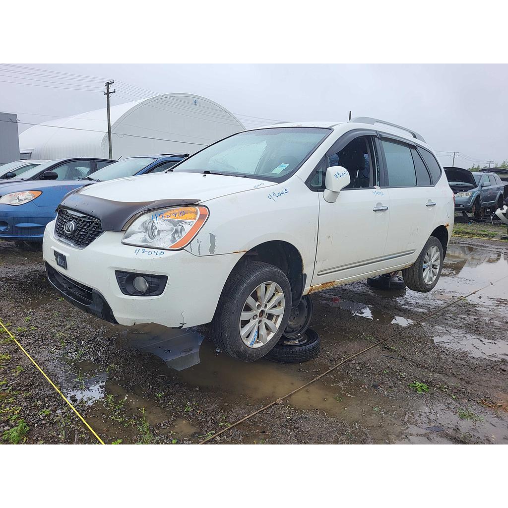 KIA RONDO 2011