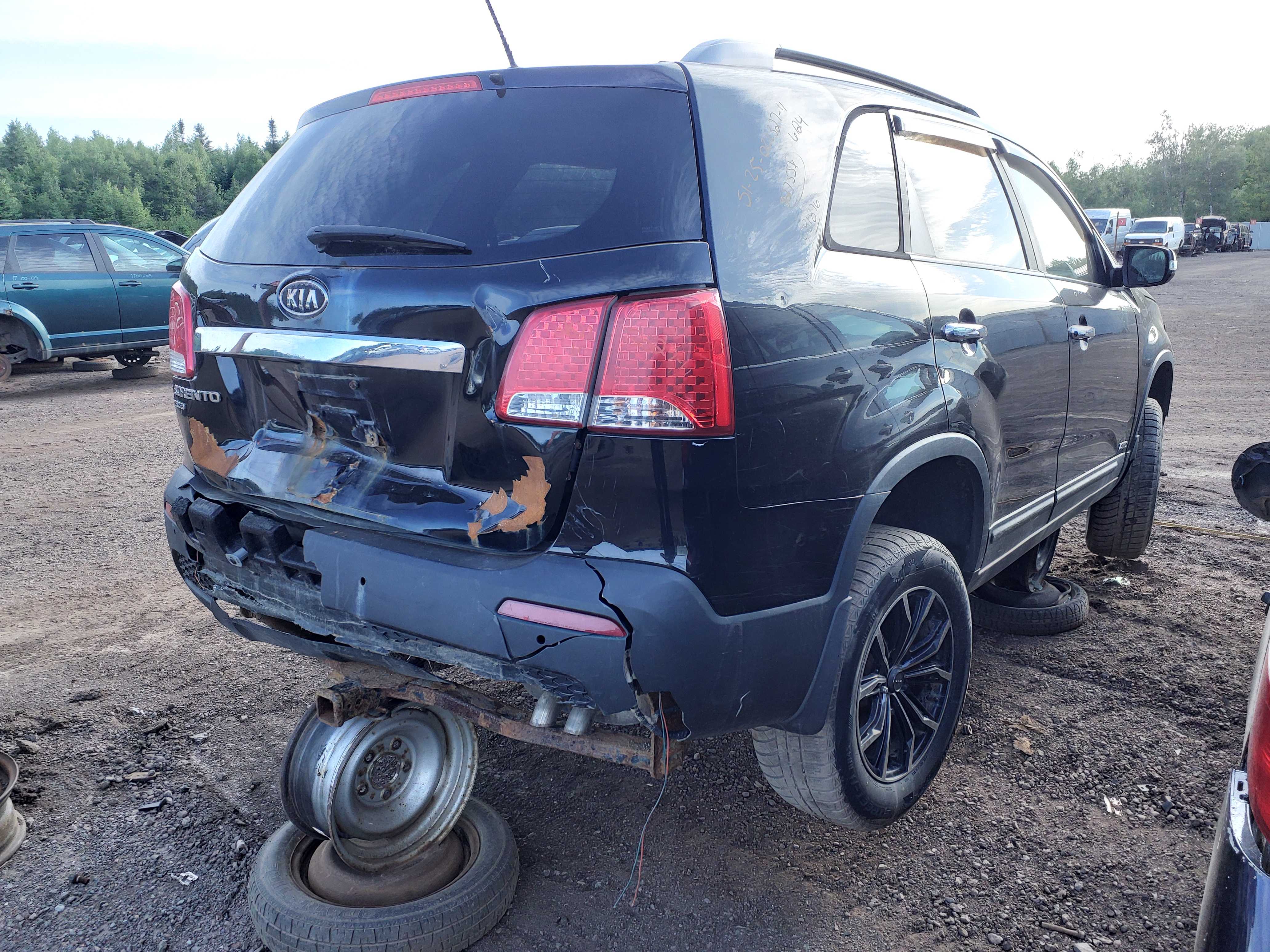 KIA SORENTO 2011