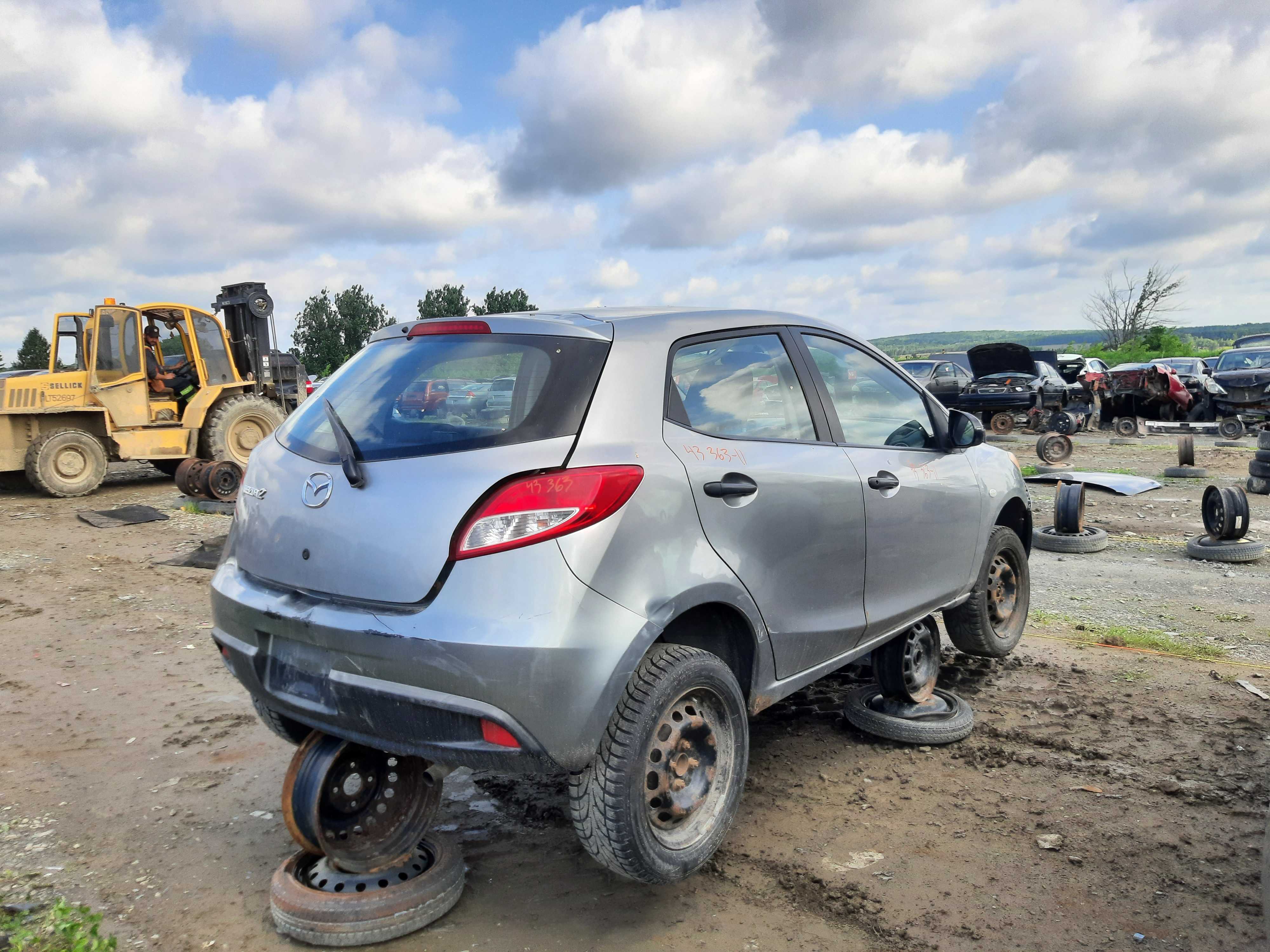 MAZDA MAZDA2 2011