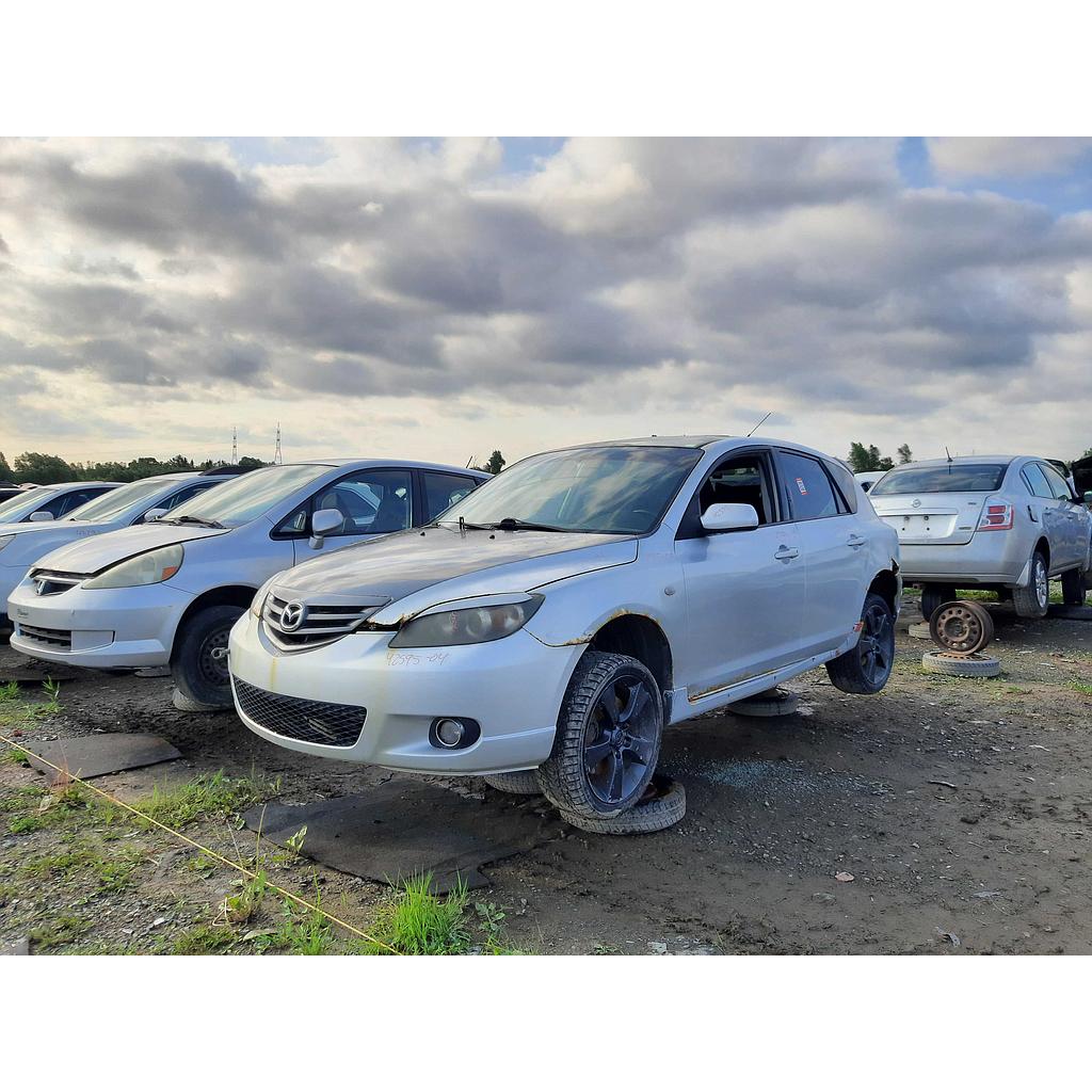MAZDA MAZDA3 2004