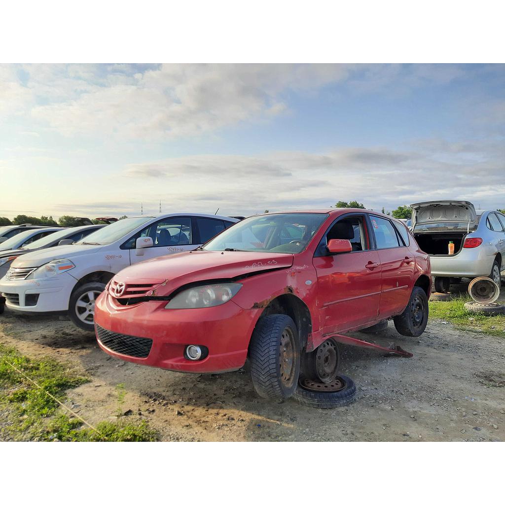 MAZDA MAZDA3 2005