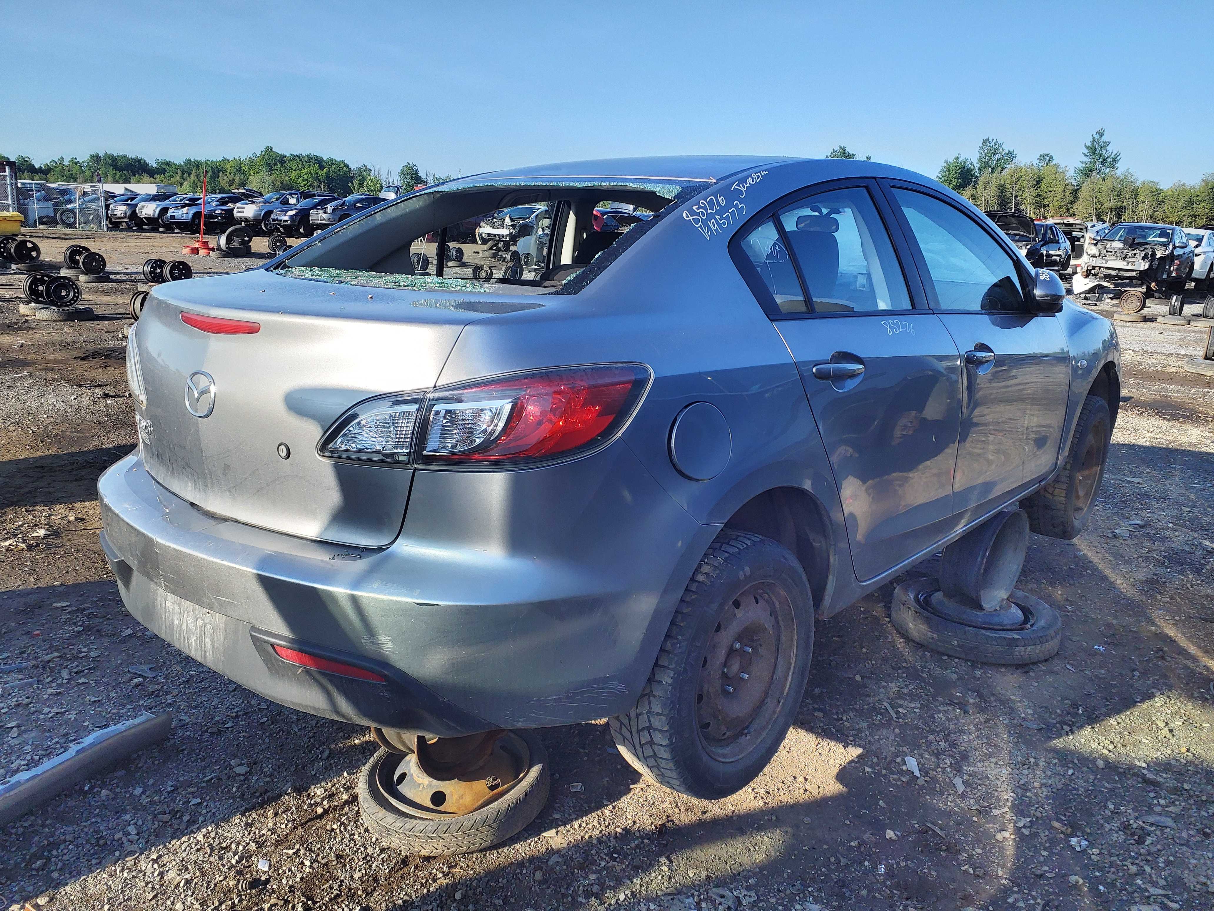 MAZDA MAZDA3 2010