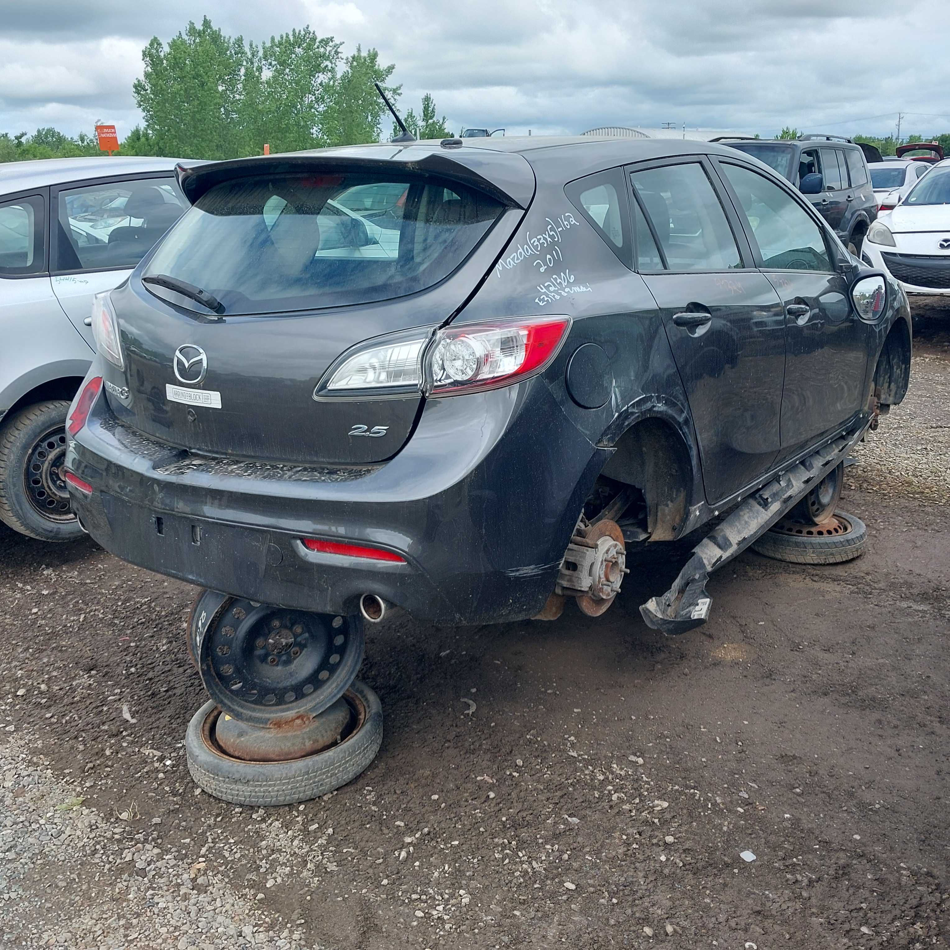 MAZDA MAZDA3 2011
