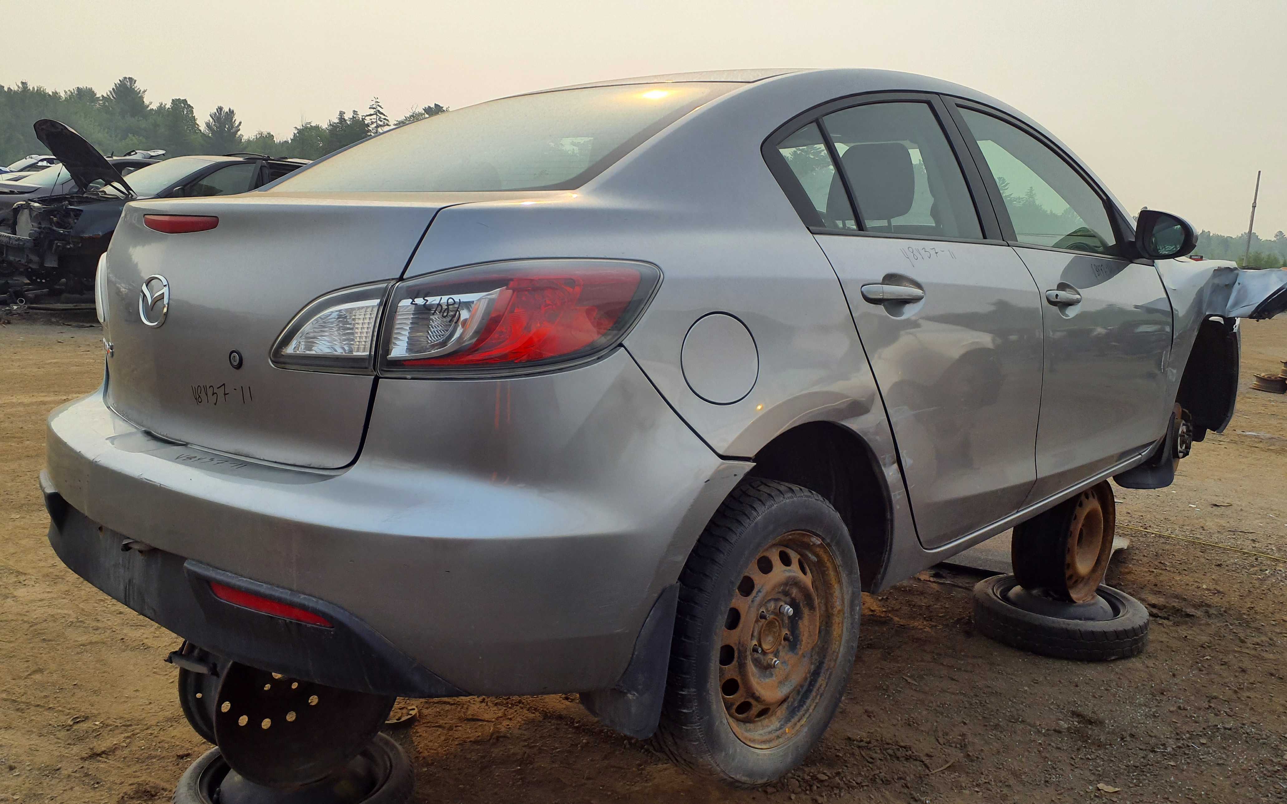 MAZDA MAZDA3 2011