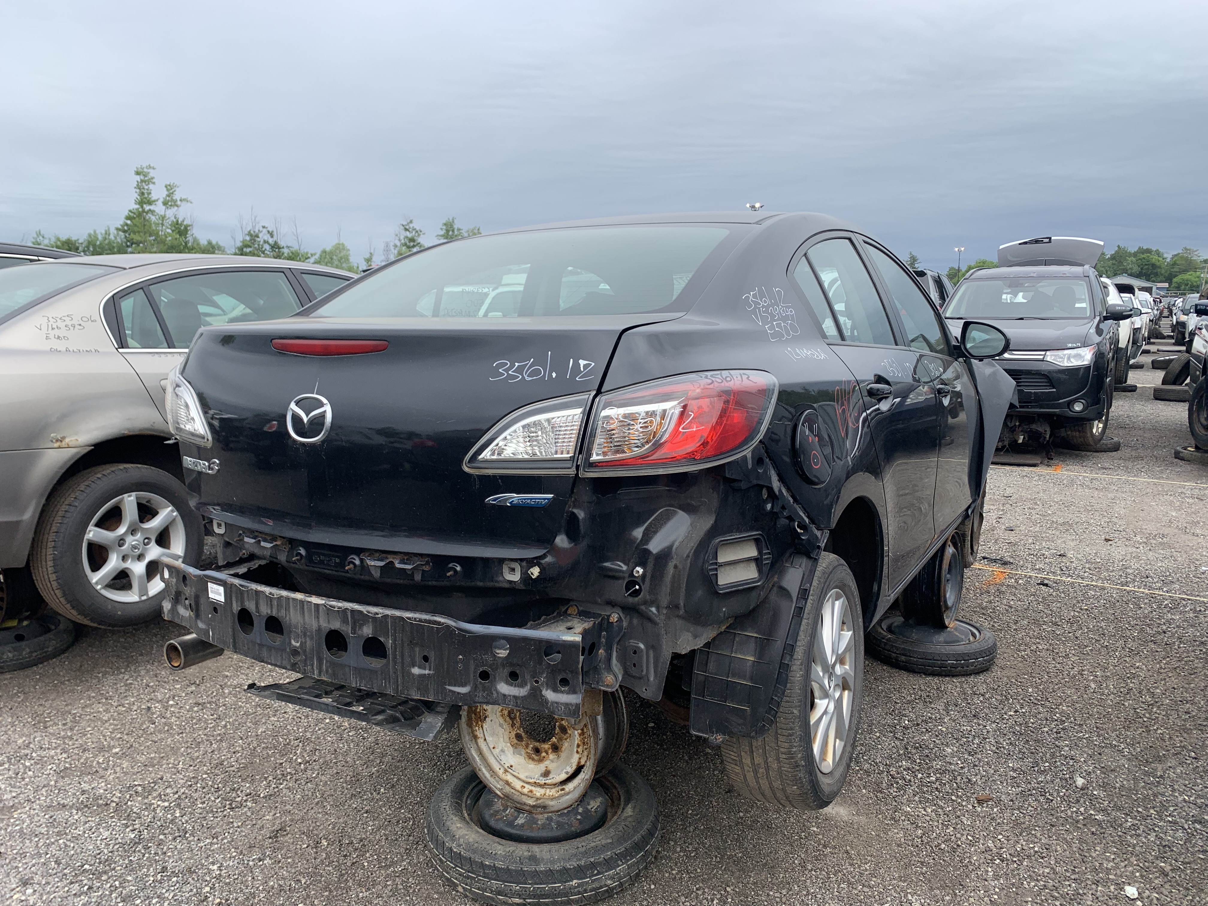 MAZDA MAZDA3 2012