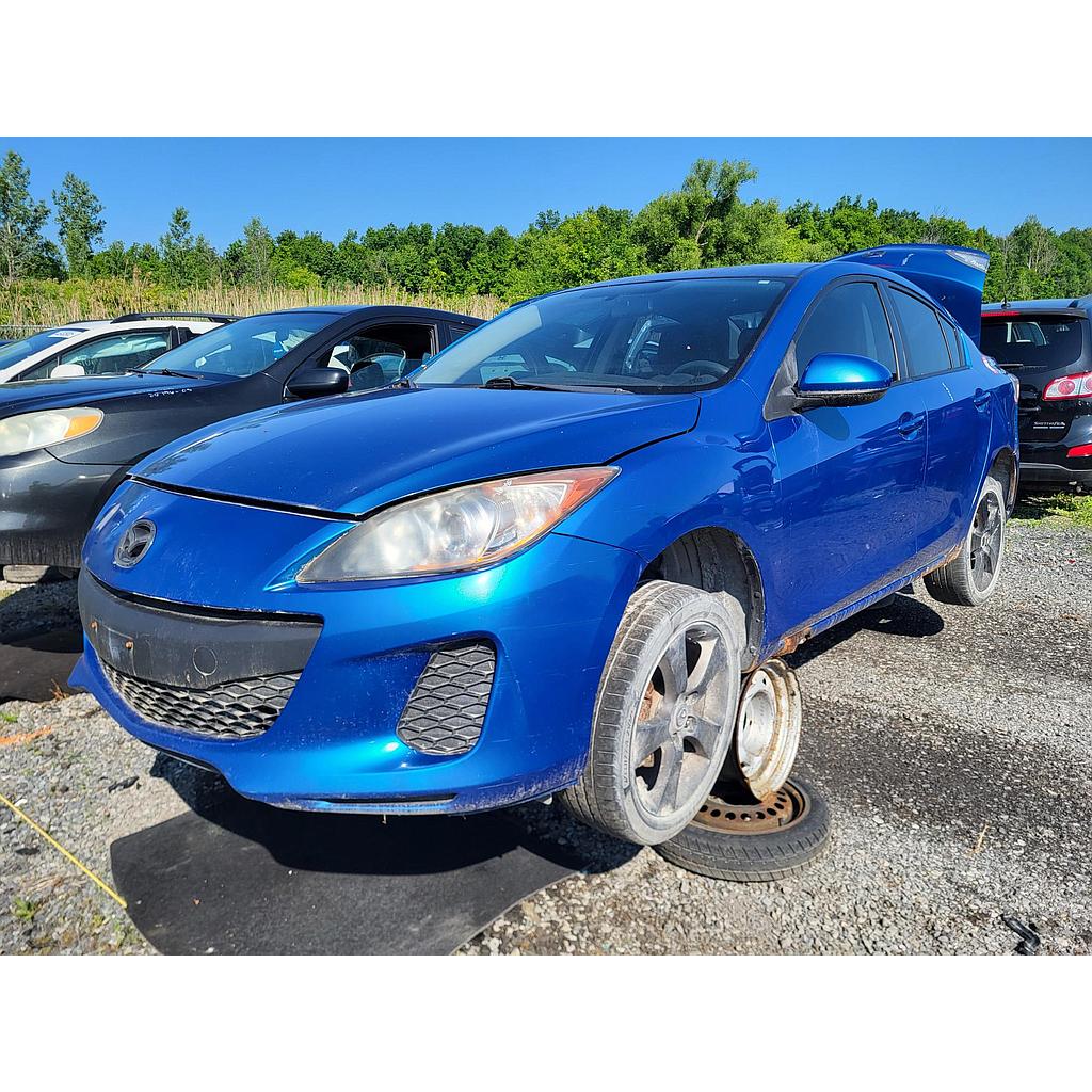 MAZDA MAZDA3 2012