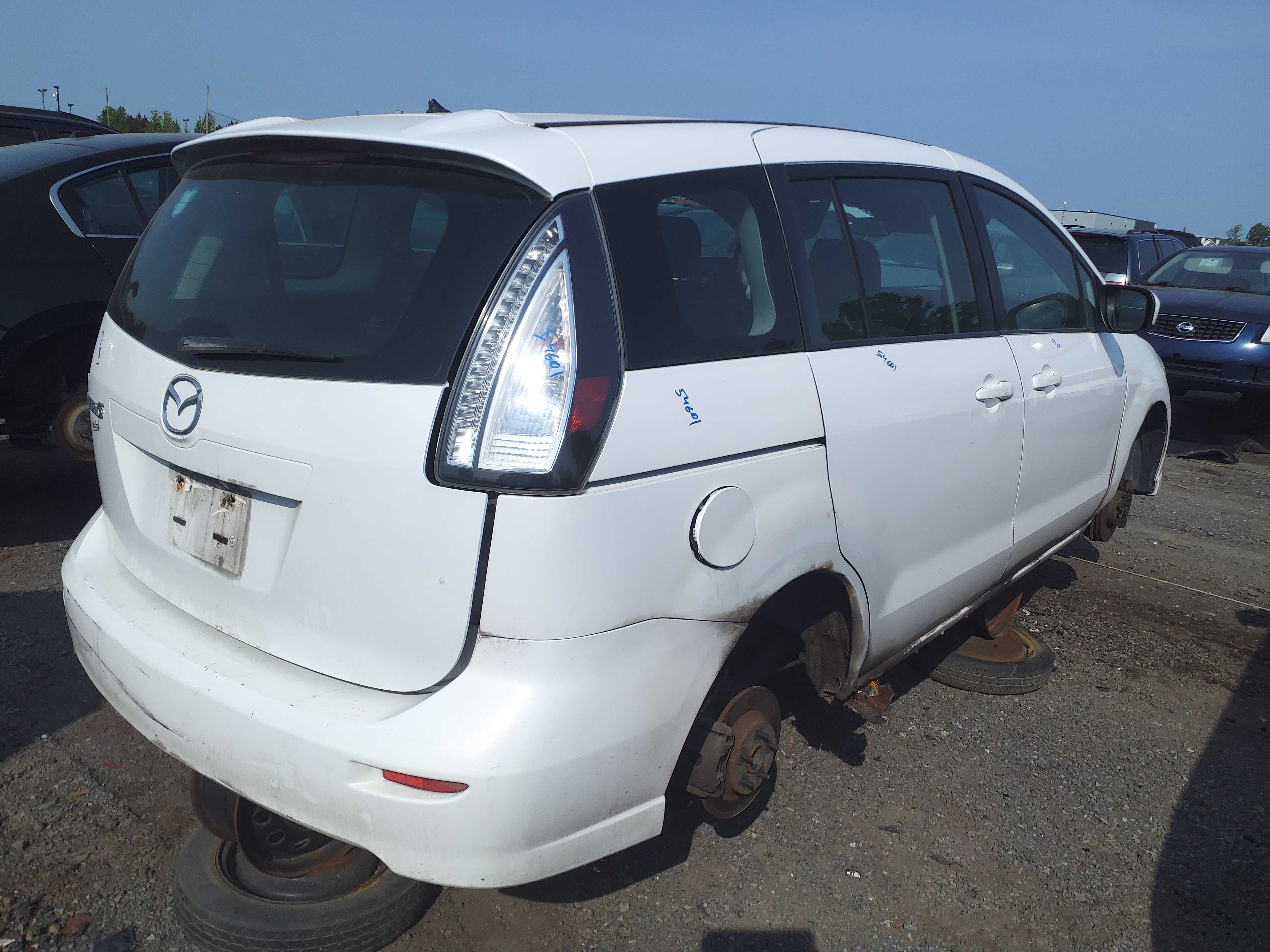 MAZDA MAZDA5 2010