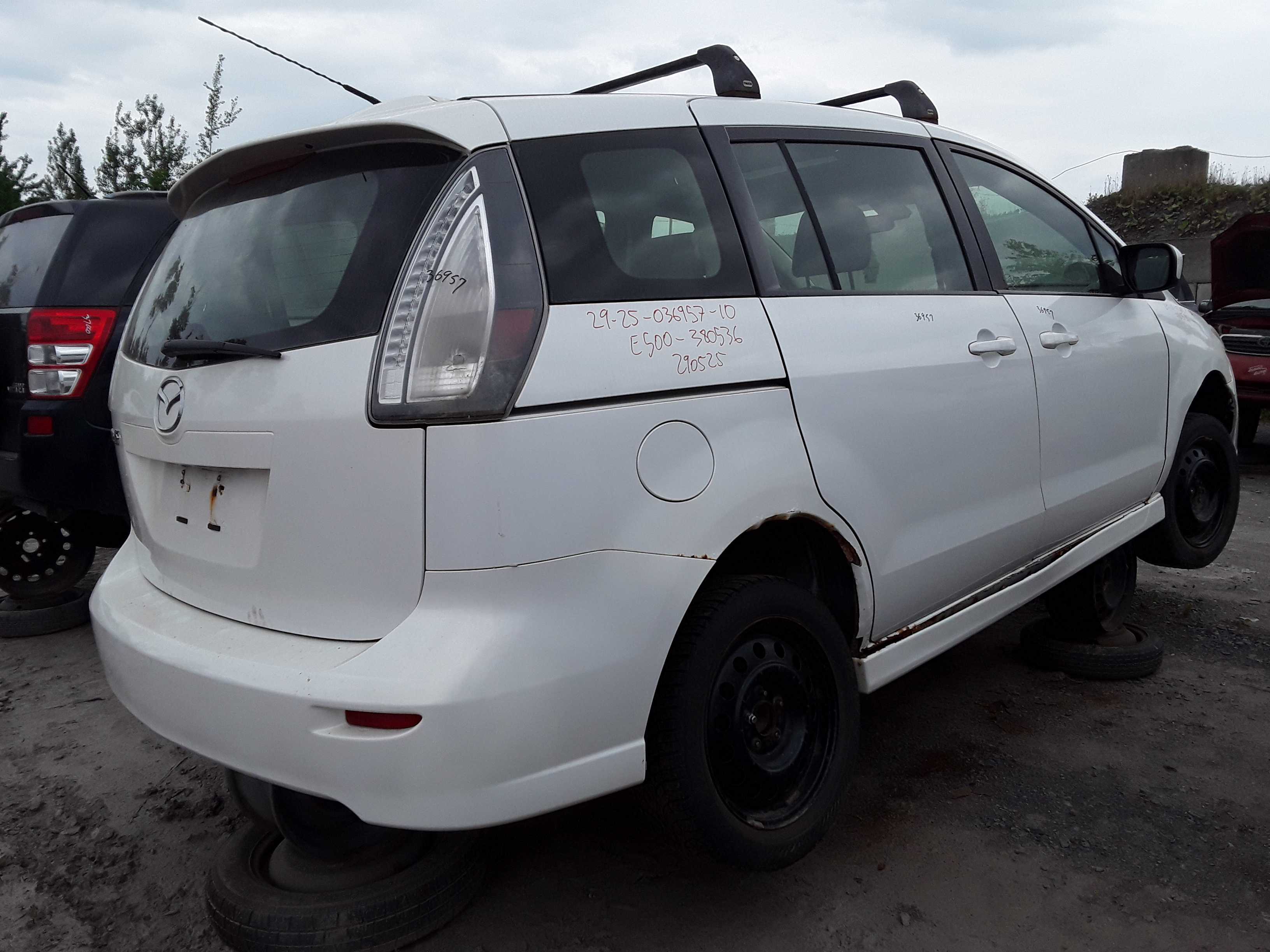 MAZDA MAZDA5 2010
