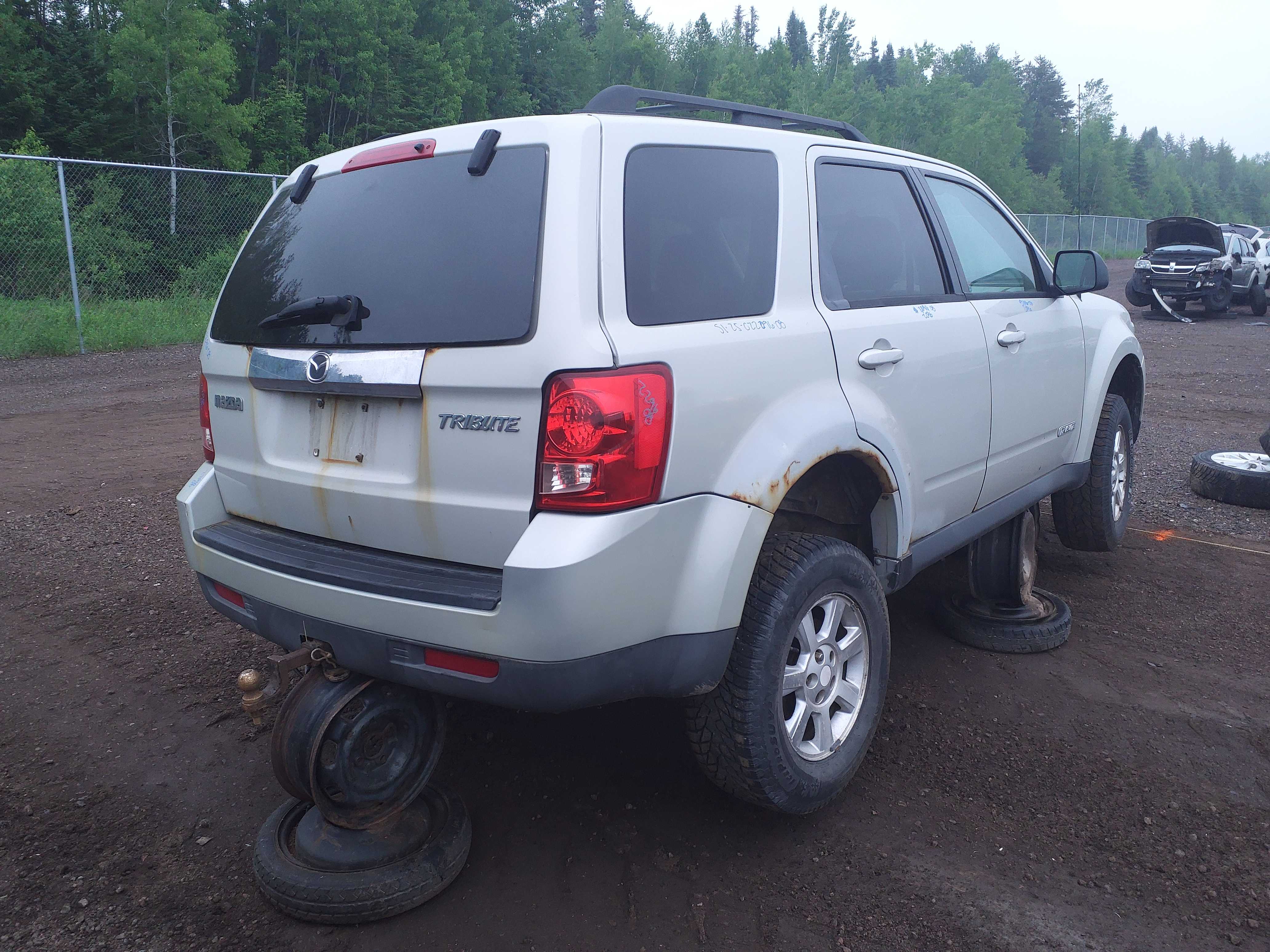 MAZDA TRIBUTE 2008