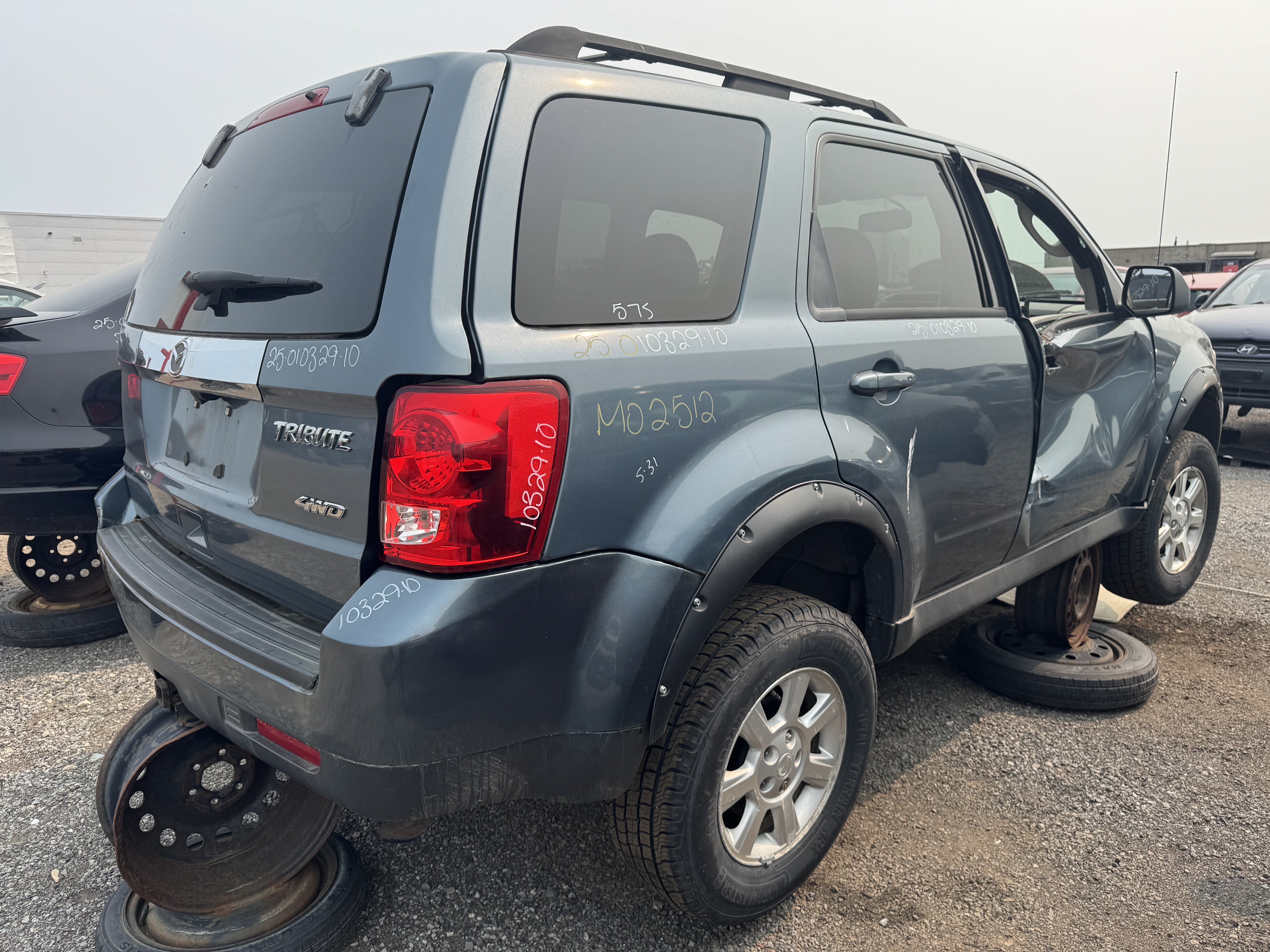 MAZDA TRIBUTE 2010