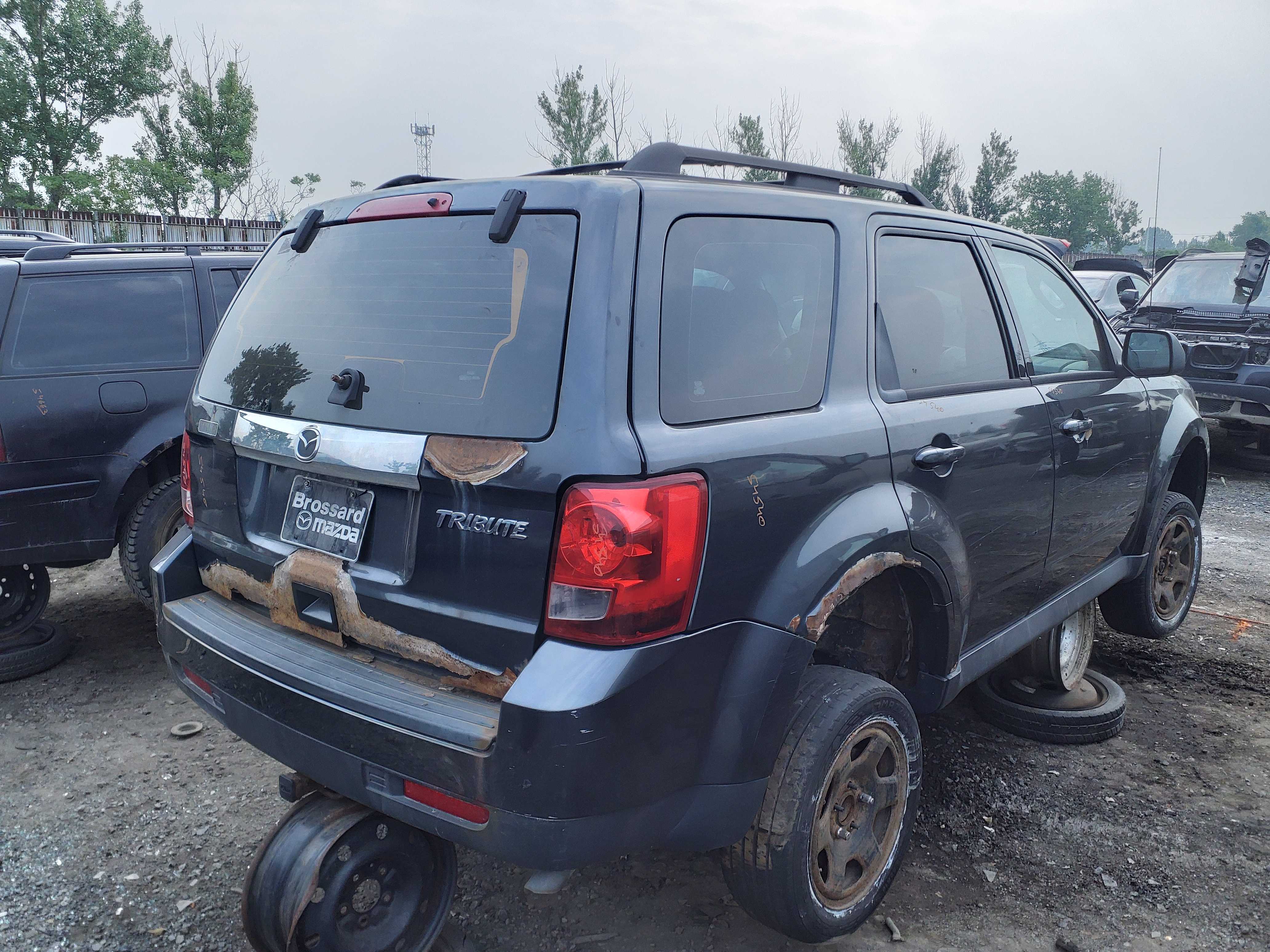 MAZDA TRIBUTE 2010