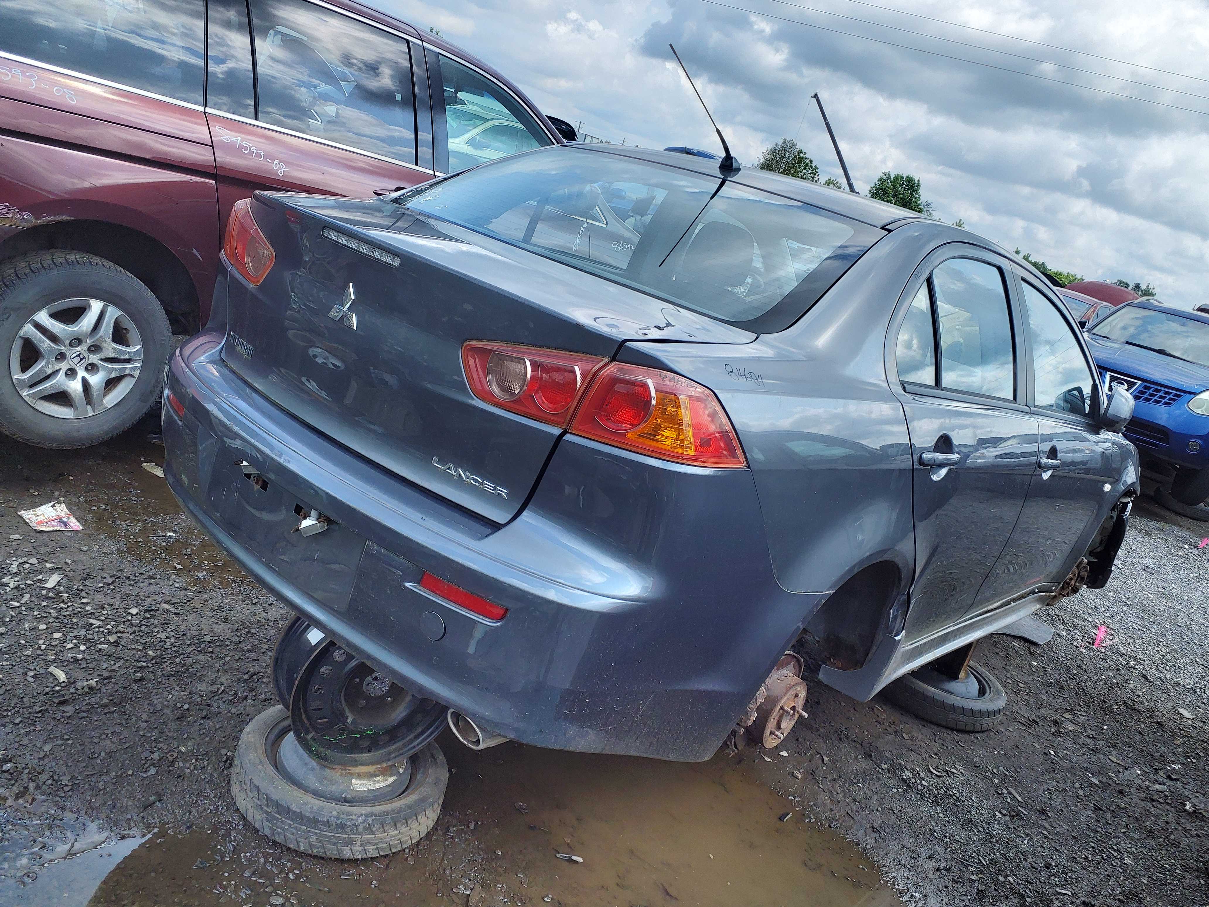 MITSUBISHI LANCER 2009