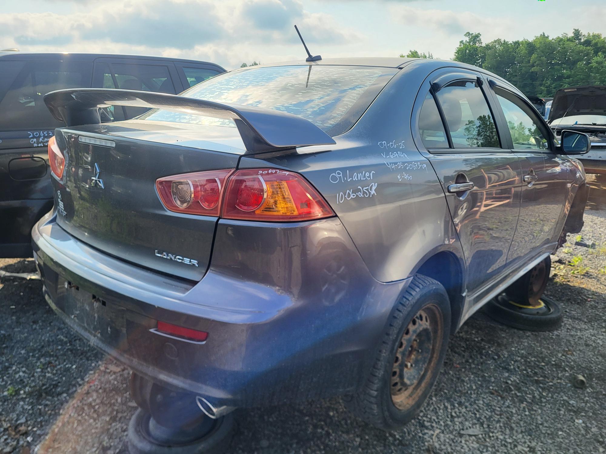 MITSUBISHI LANCER 2009
