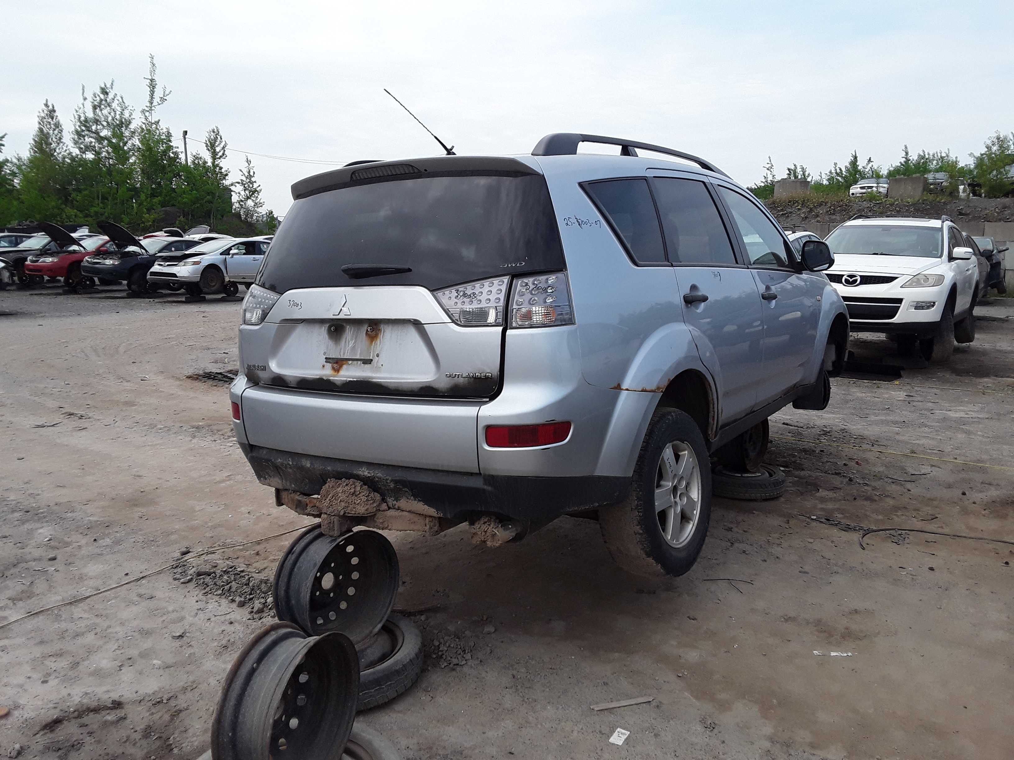 MITSUBISHI OUTLANDER 2007