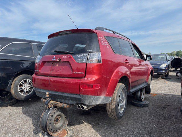 MITSUBISHI OUTLANDER 2009