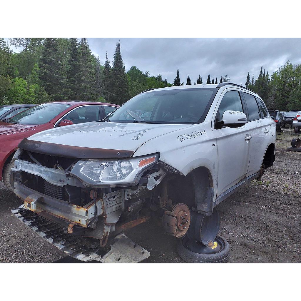 MITSUBISHI OUTLANDER 2014