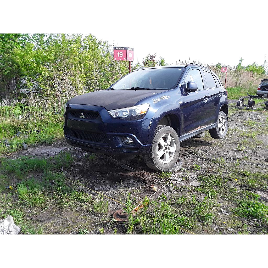 MITSUBISHI RVR 2011