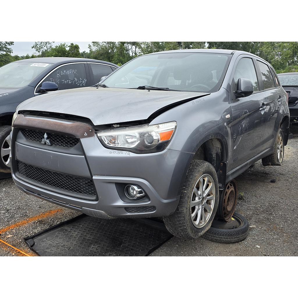 MITSUBISHI RVR 2012