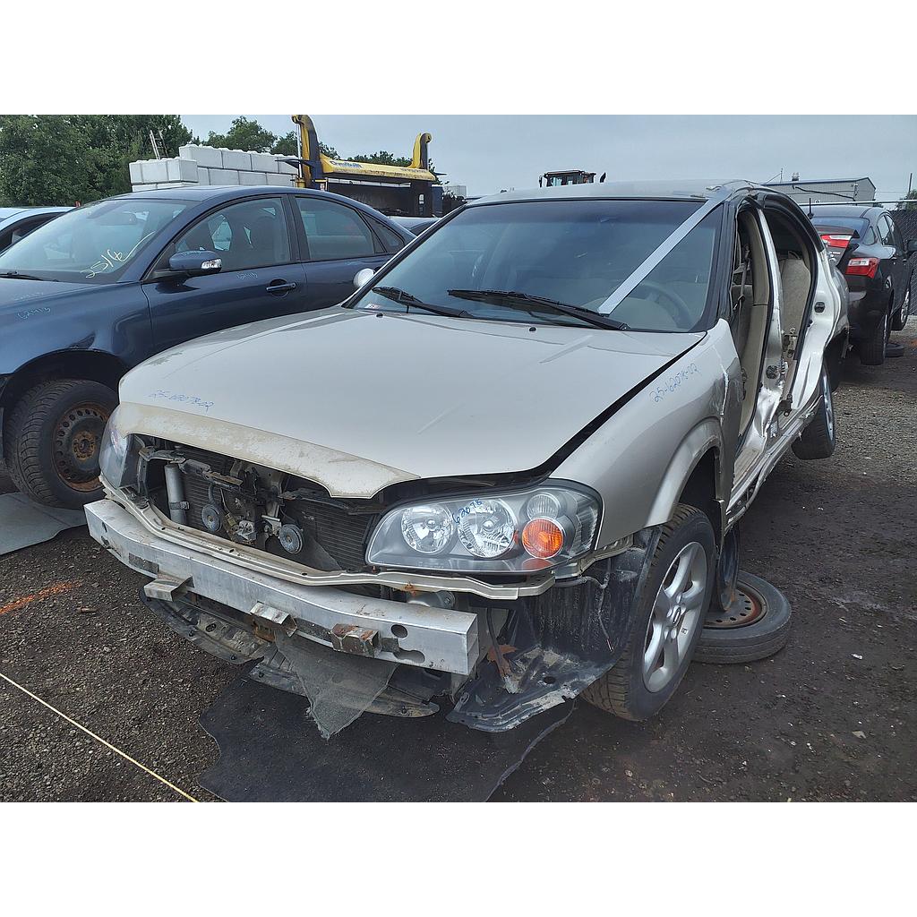 NISSAN MAXIMA 2002