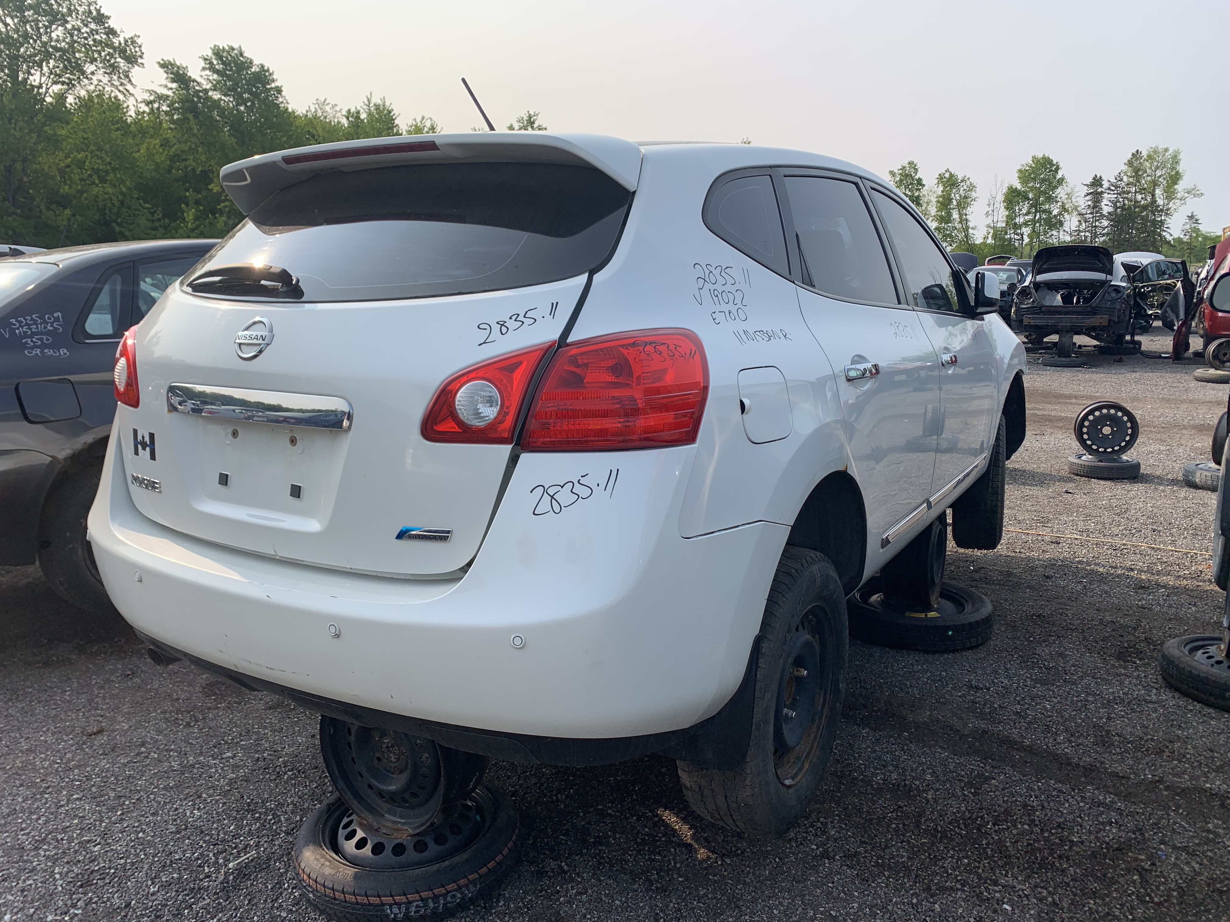 NISSAN ROGUE 2011