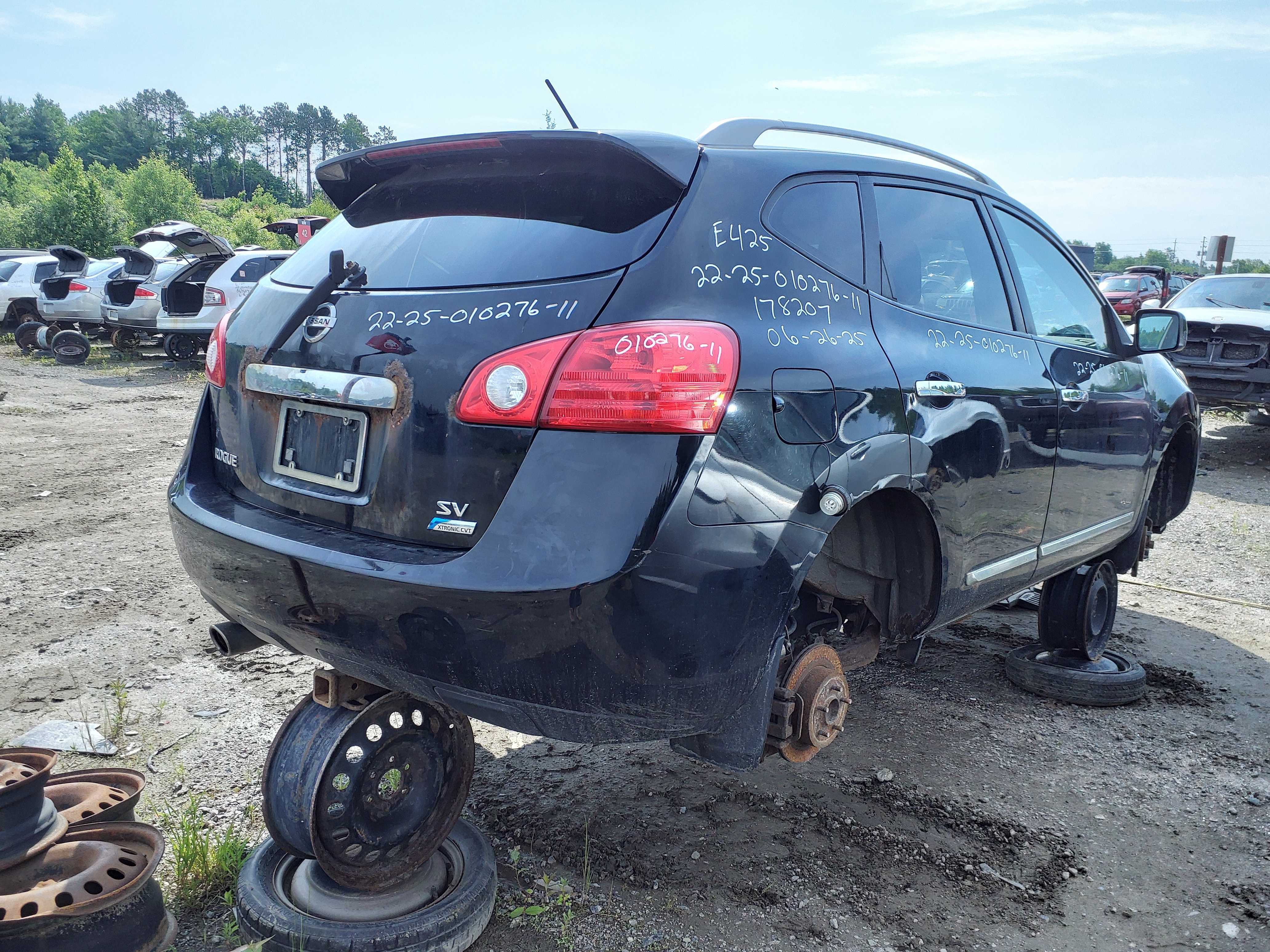 NISSAN ROGUE 2011