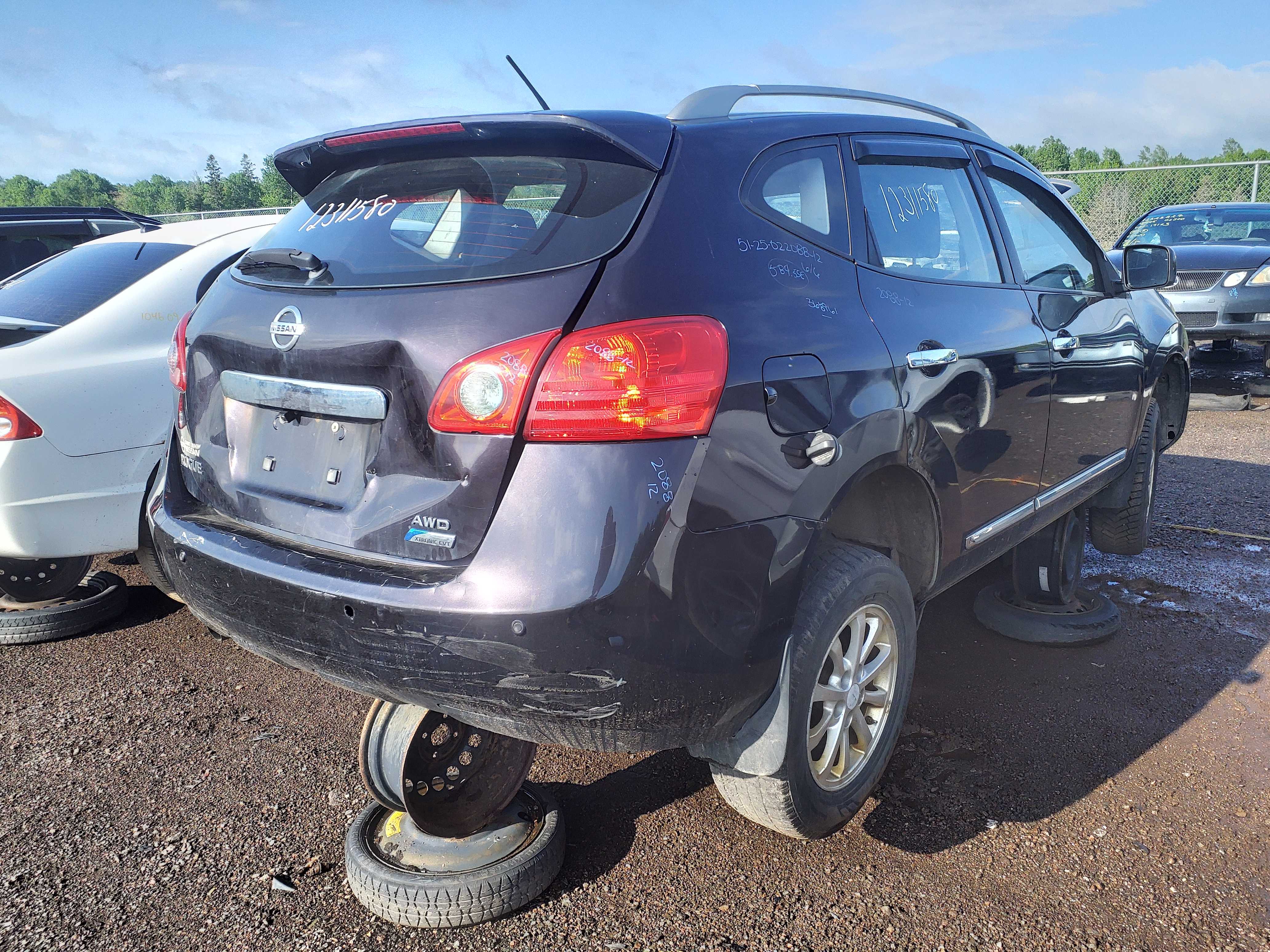 NISSAN ROGUE 2012