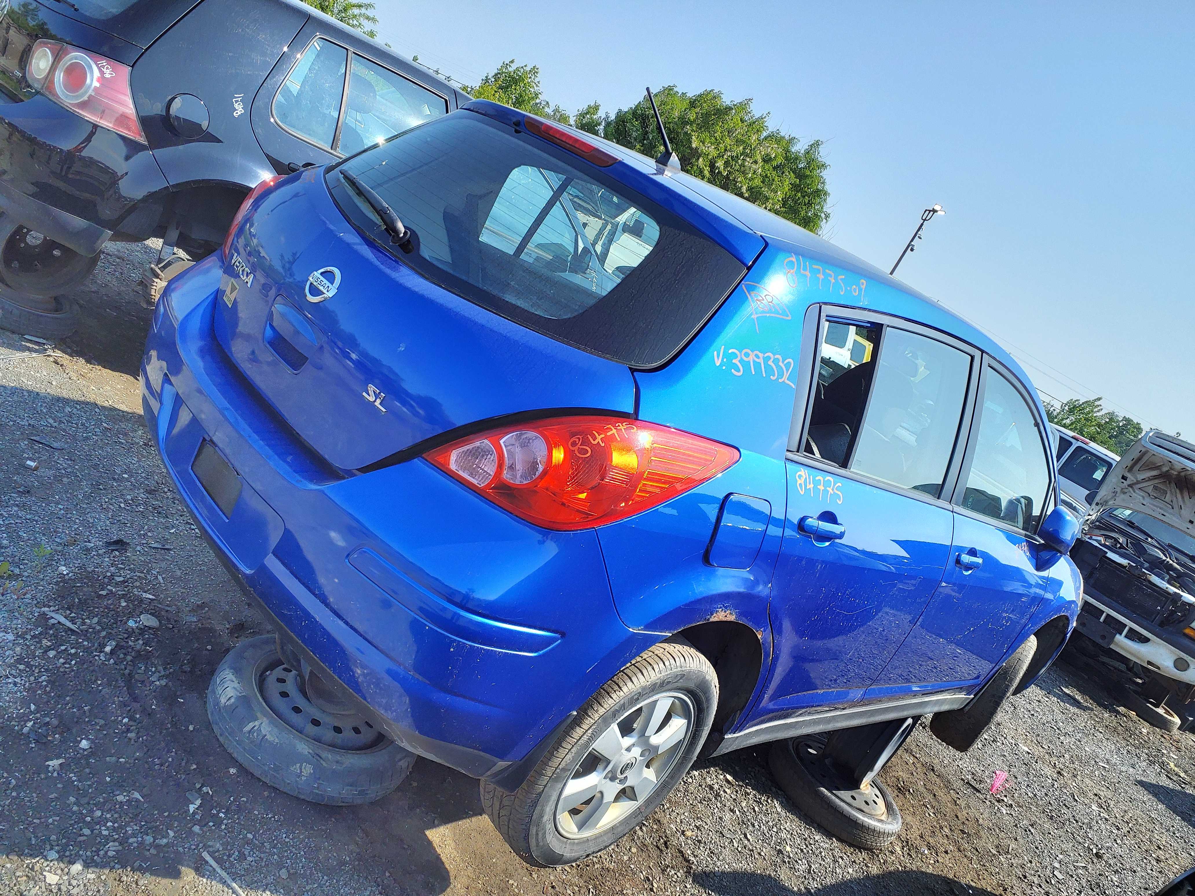 NISSAN VERSA 2009