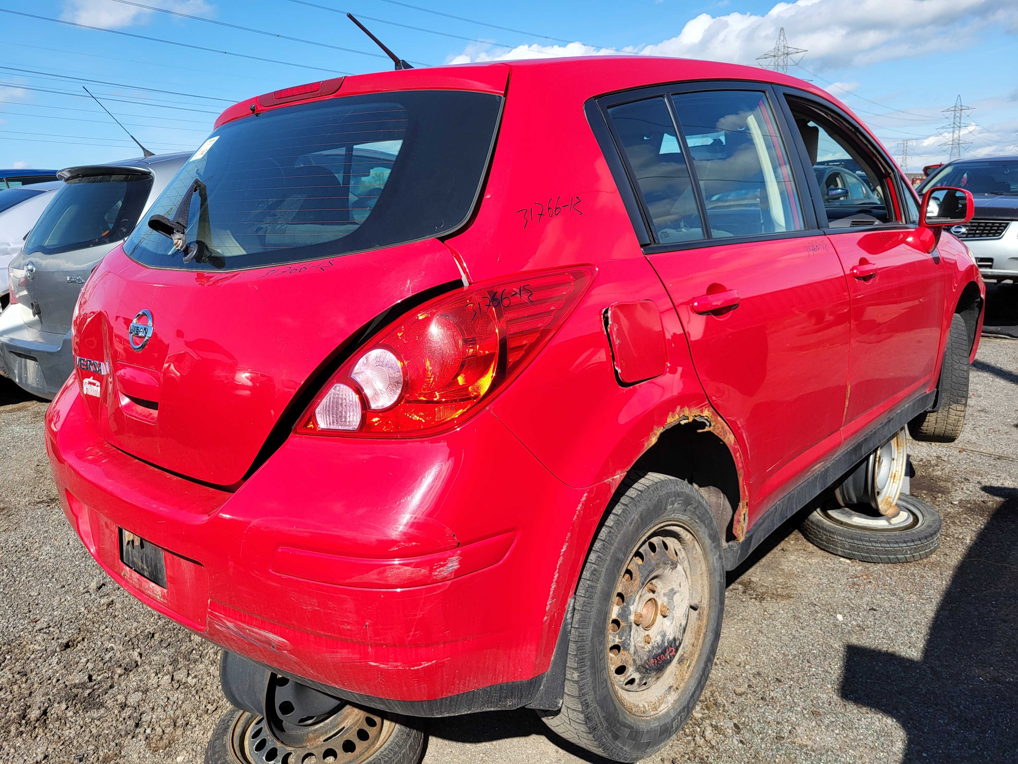 NISSAN VERSA 2012